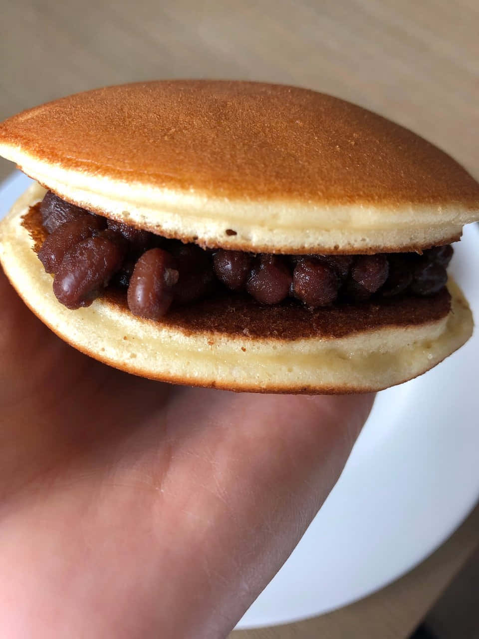 dorayaki, red azuki beans, golden-brown, HD Phone Wallpaper