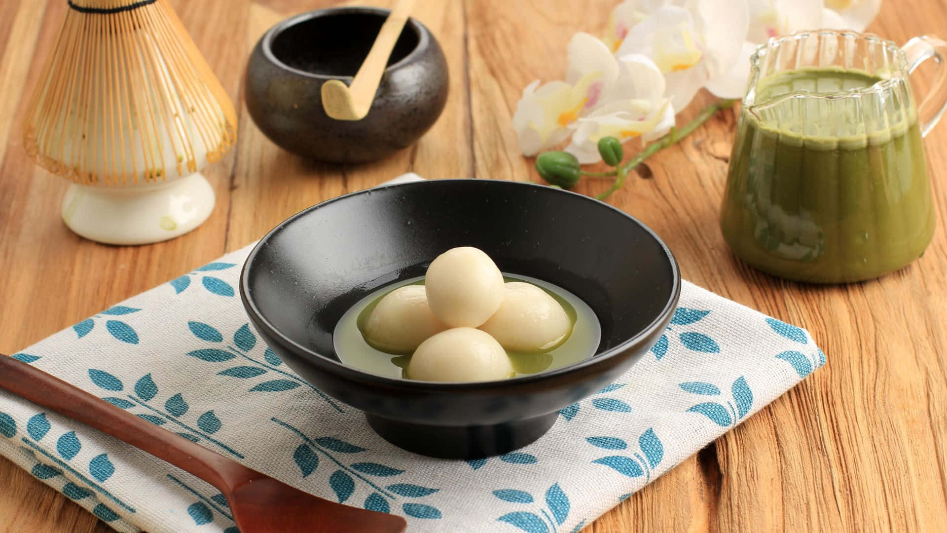 traditional tangyuan dessert, black bowl, white mochi balls, Full HD Desktop Wallpaper