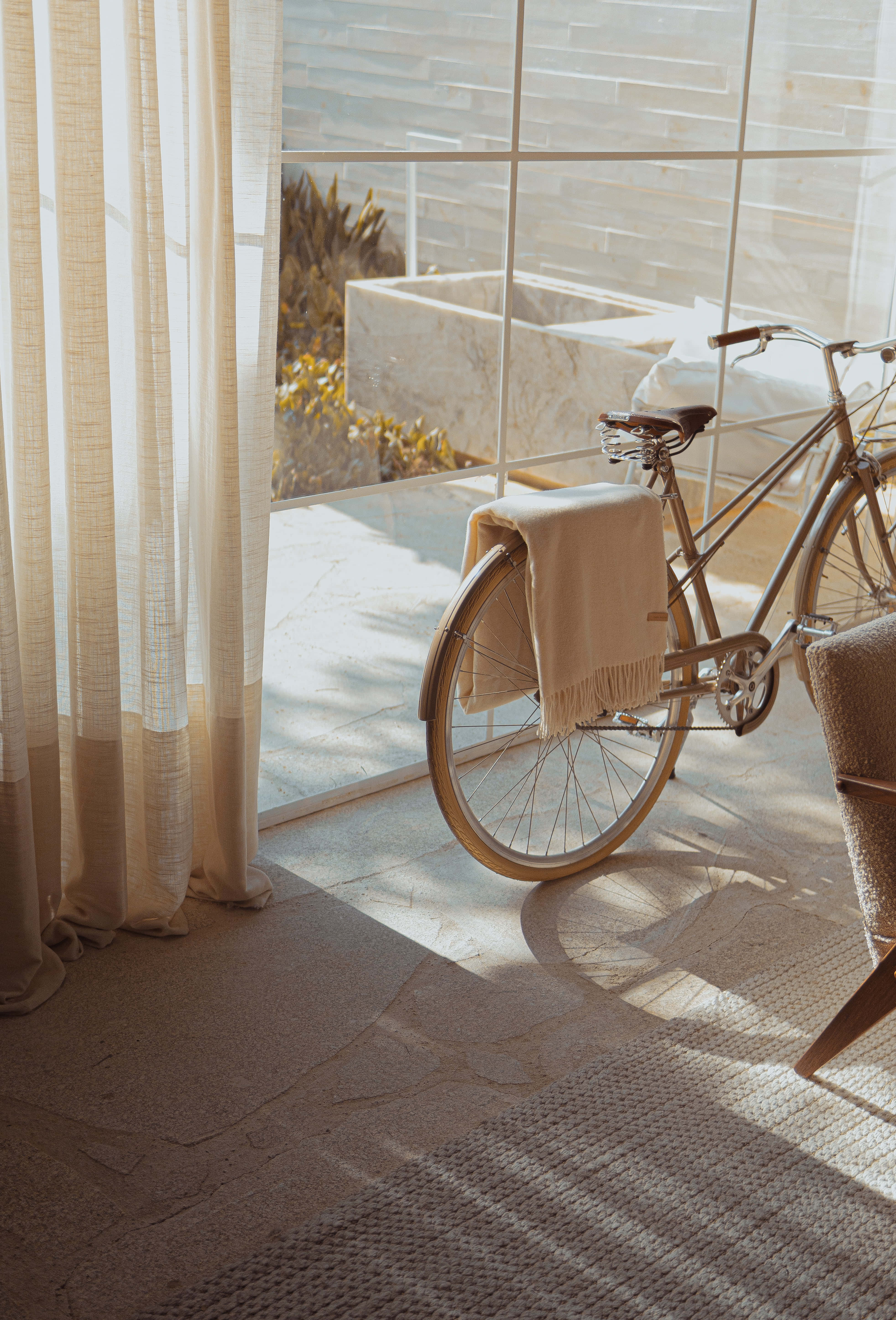 Japanese White Aesthetic, vintage bicycle, cream blanket, 5K Phone Wallpaper