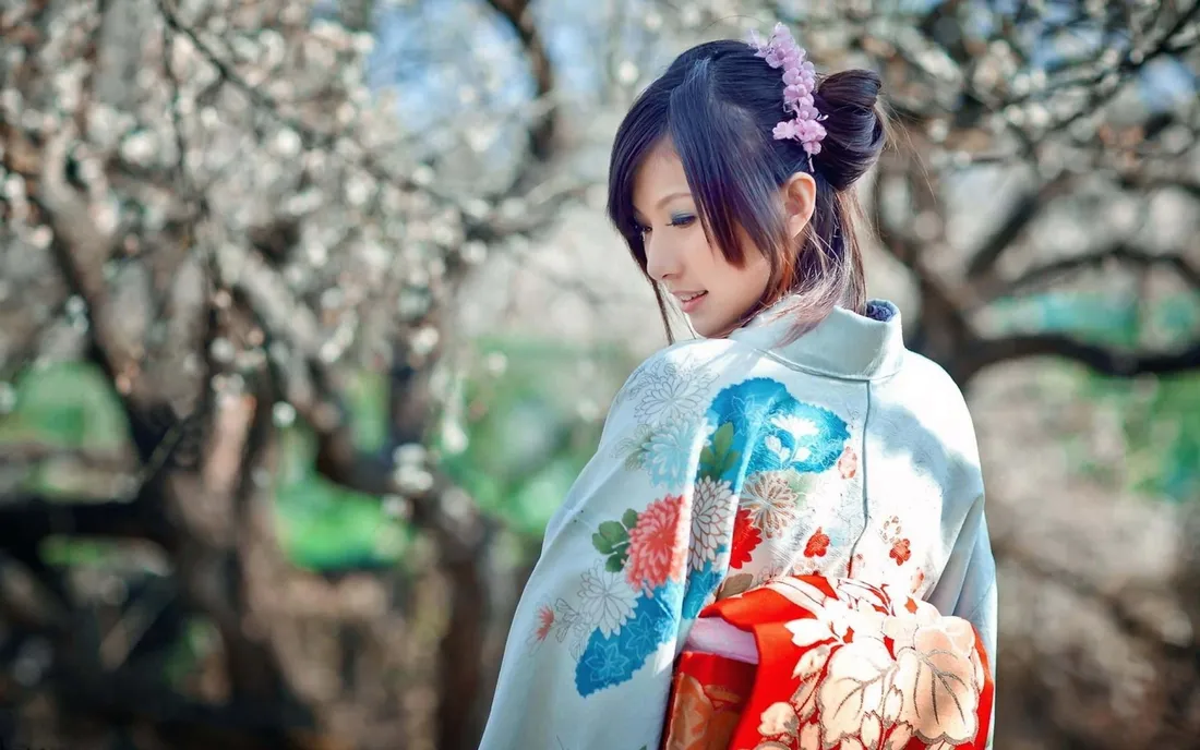 Japanese Women