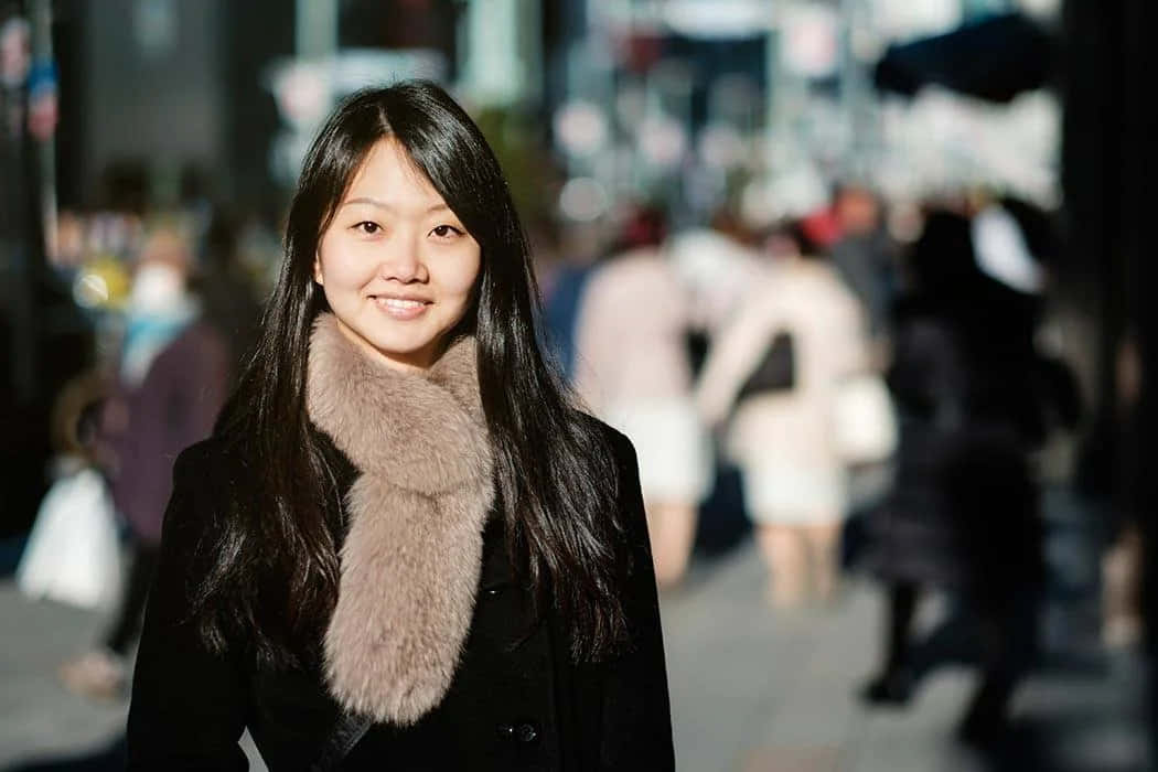 Japanese Women, long dark hair, fluffy beige scarf, SD Desktop Wallpaper