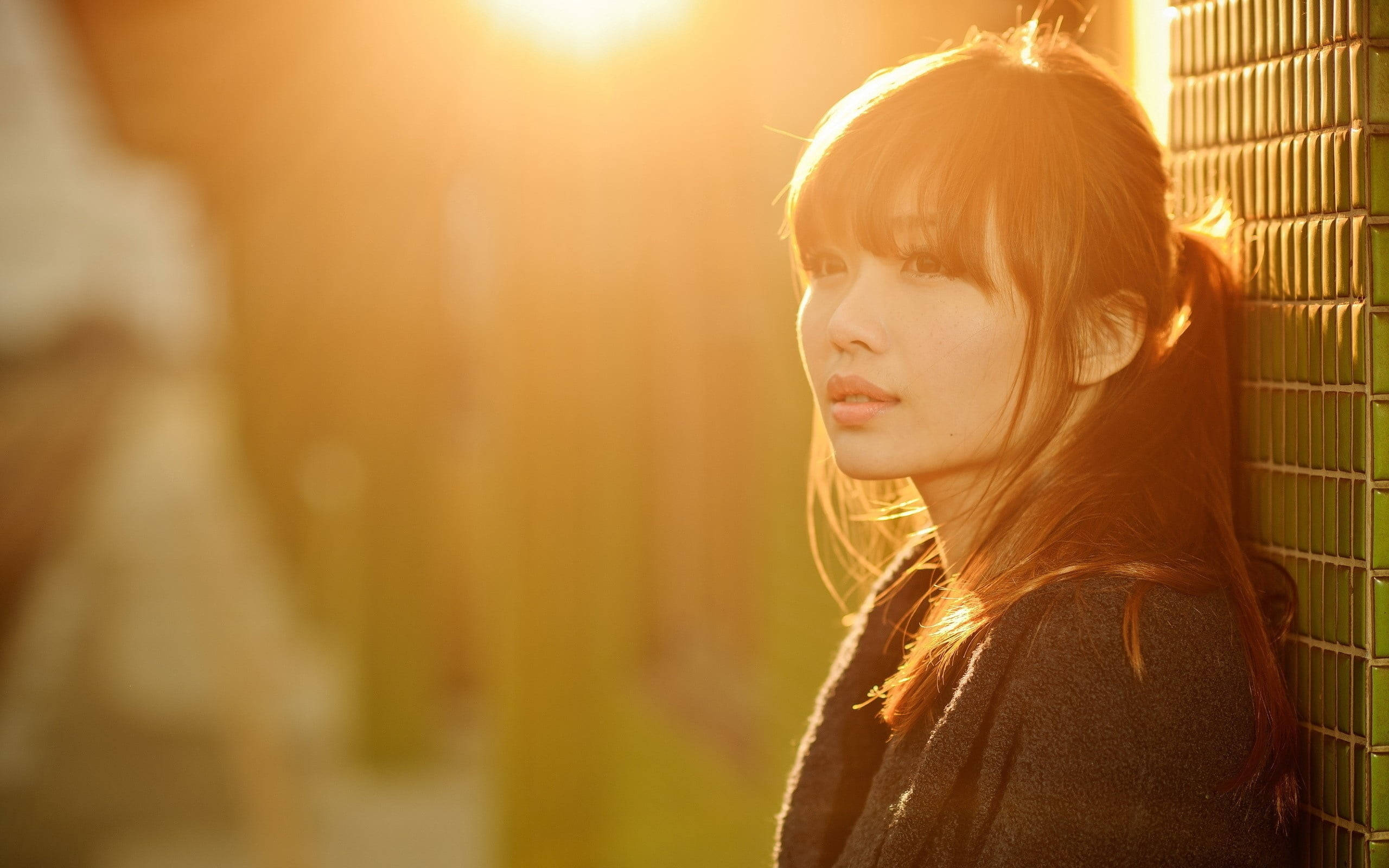 Japanese Girl, sunset, reddish hair, 2K Desktop Wallpaper