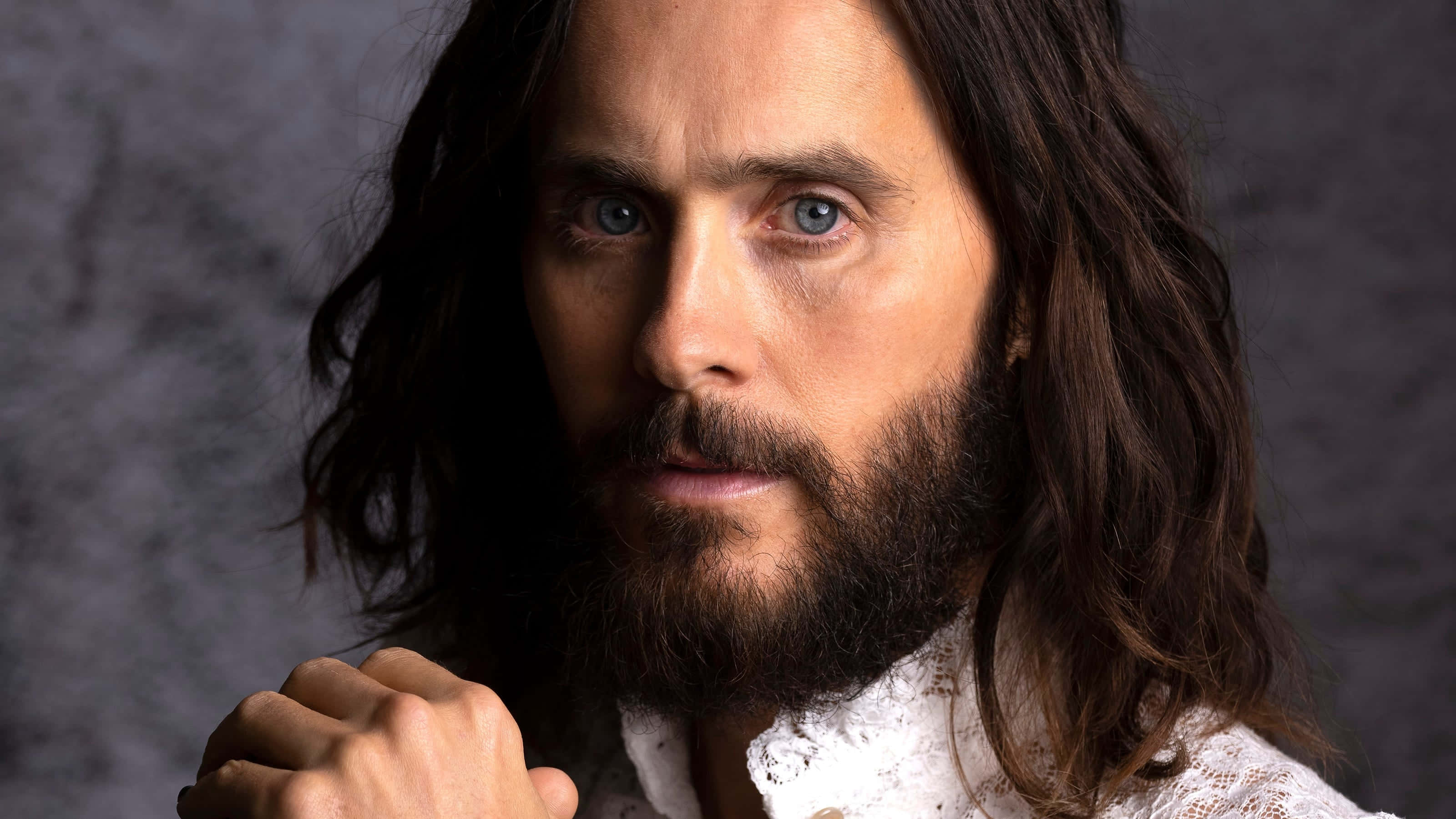 Jared Leto, long dark hair, beard, 2K Desktop Wallpaper