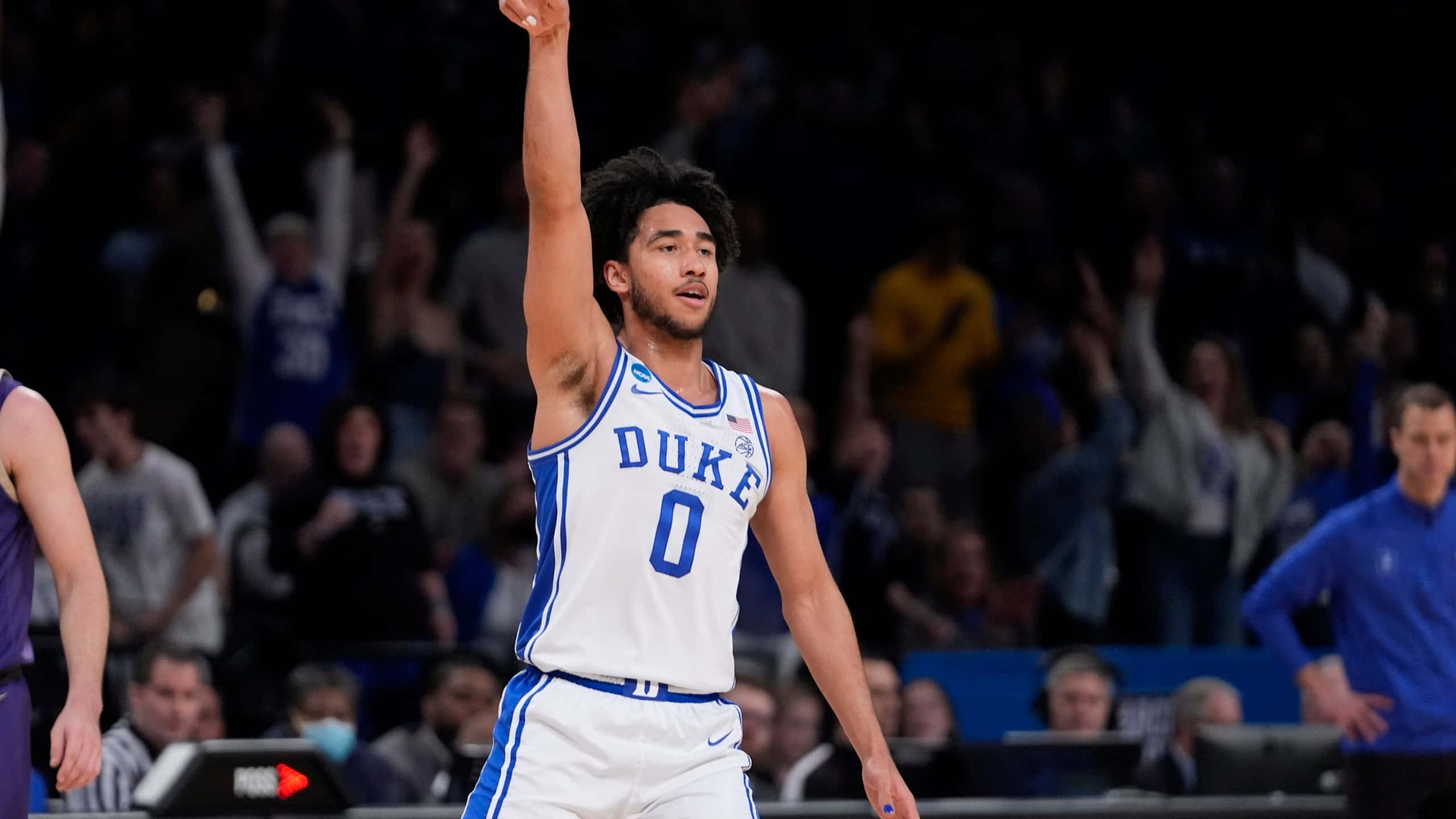 Duke basketball player, white and blue jersey, jersey number zero, 2K Desktop Wallpaper