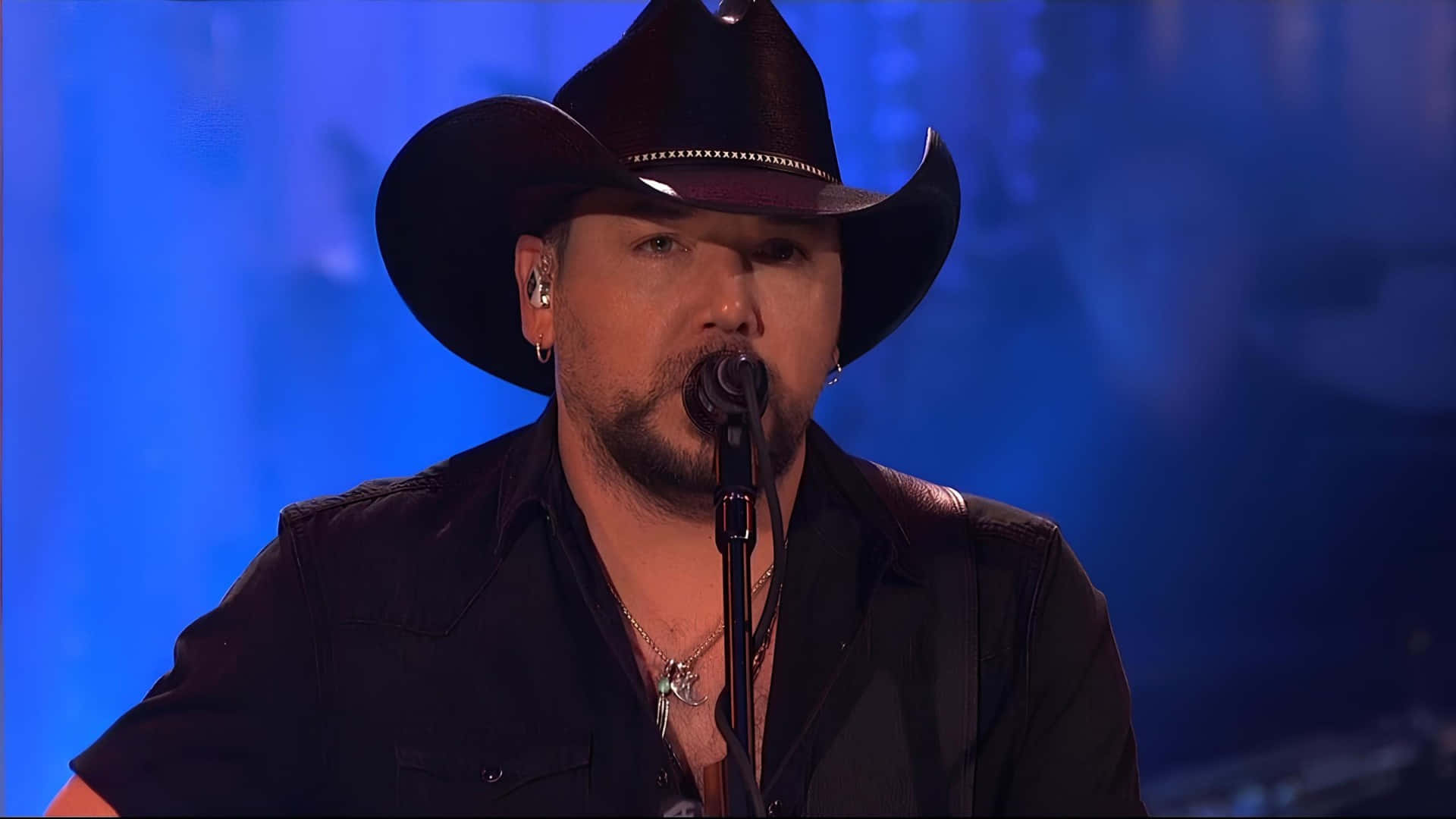 Jason Aldean, black cowboy hat, microphone, Full HD Desktop Wallpaper