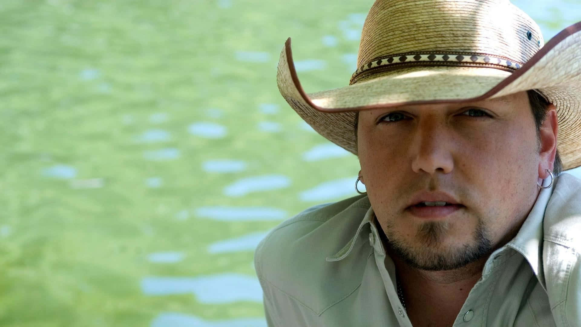 Jason Aldean, straw cowboy hat, rippling green water, Full HD Desktop Wallpaper