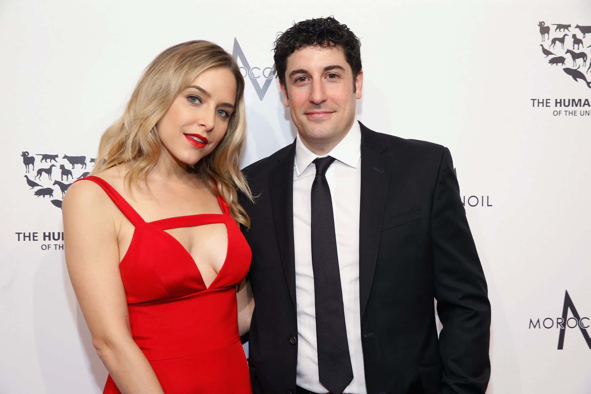 Jason Biggs, red carpet event, white backdrop, Full HD Desktop Wallpaper