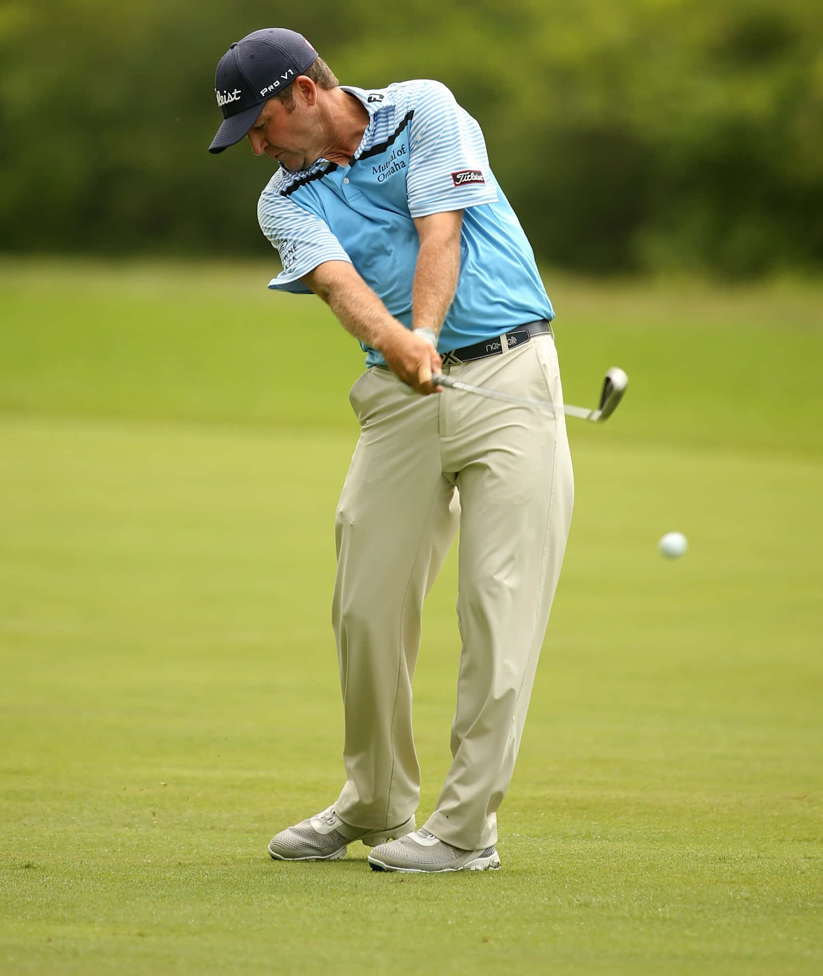 Jason Bohn, steady swing posture, blue shirt, Full HD Phone Wallpaper