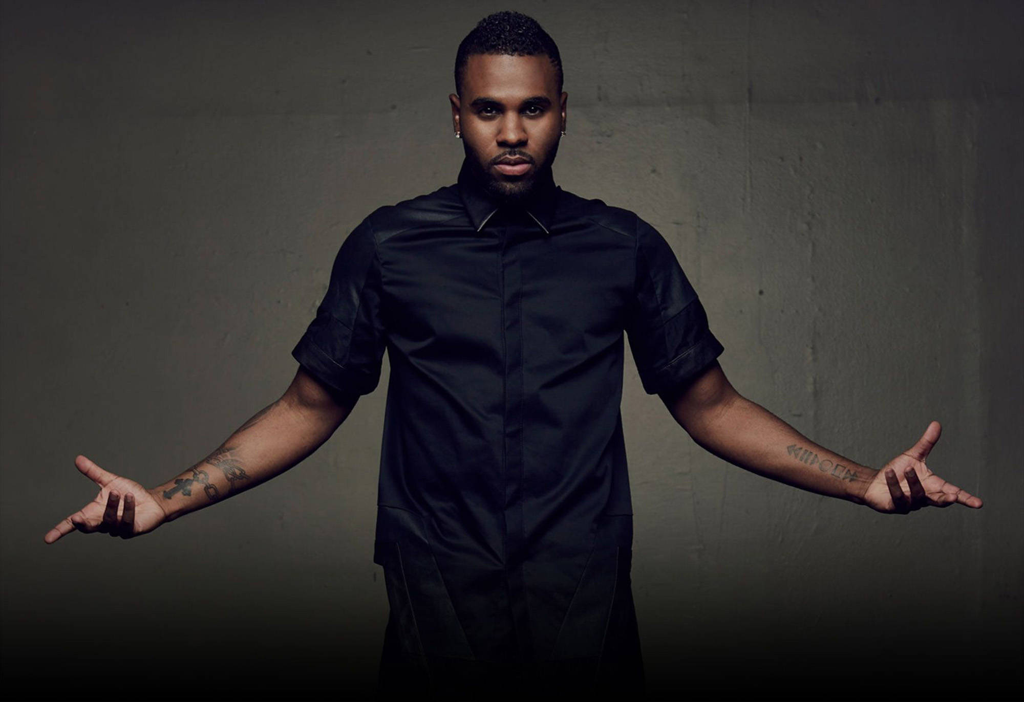 Jason Derulo, black shirt, gray wall, Full HD Desktop Wallpaper