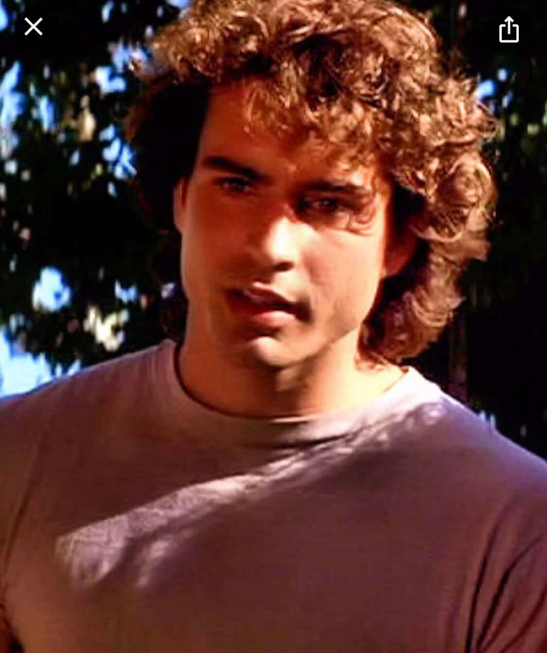 Jason Patric, curly brown hair, bright sunlight, HD Phone Wallpaper