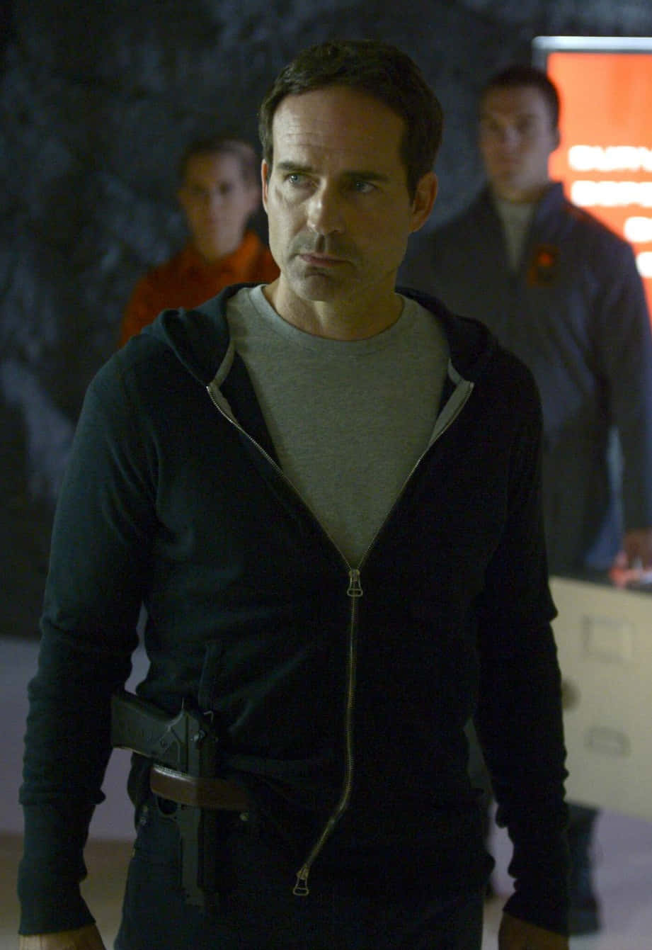 Jason Patric, dark hoodie, gun holstered, HD Phone Wallpaper