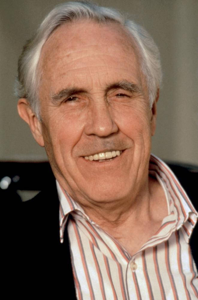 Jason Robards, elderly man, white hair, SD Phone Wallpaper