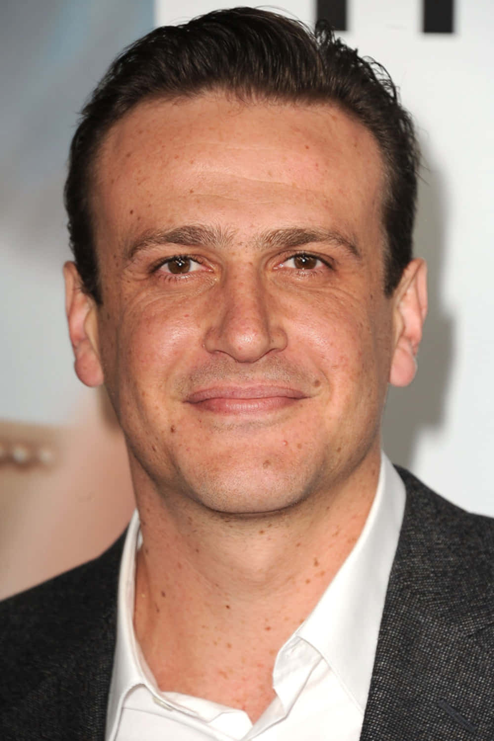 Jason Segel, dark suit, white shirt, HD Phone Wallpaper