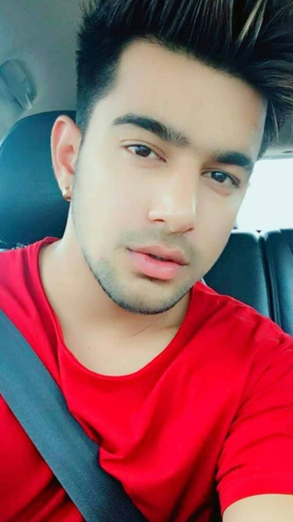 Jass Manak, red shirt, seatbelt, HD Phone Wallpaper