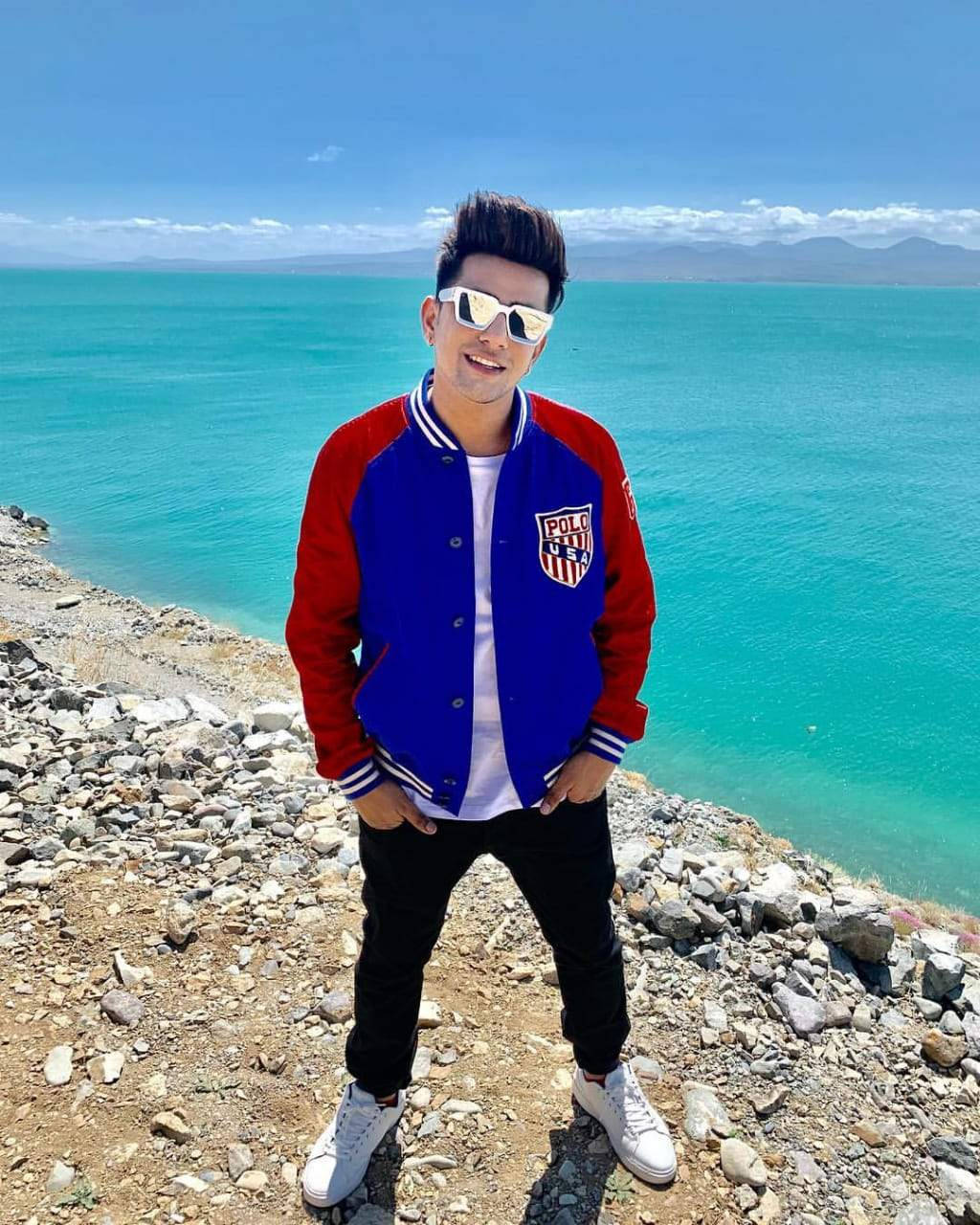 Jass Manak, red blue varsity jacket, white sunglasses, HD Phone Wallpaper