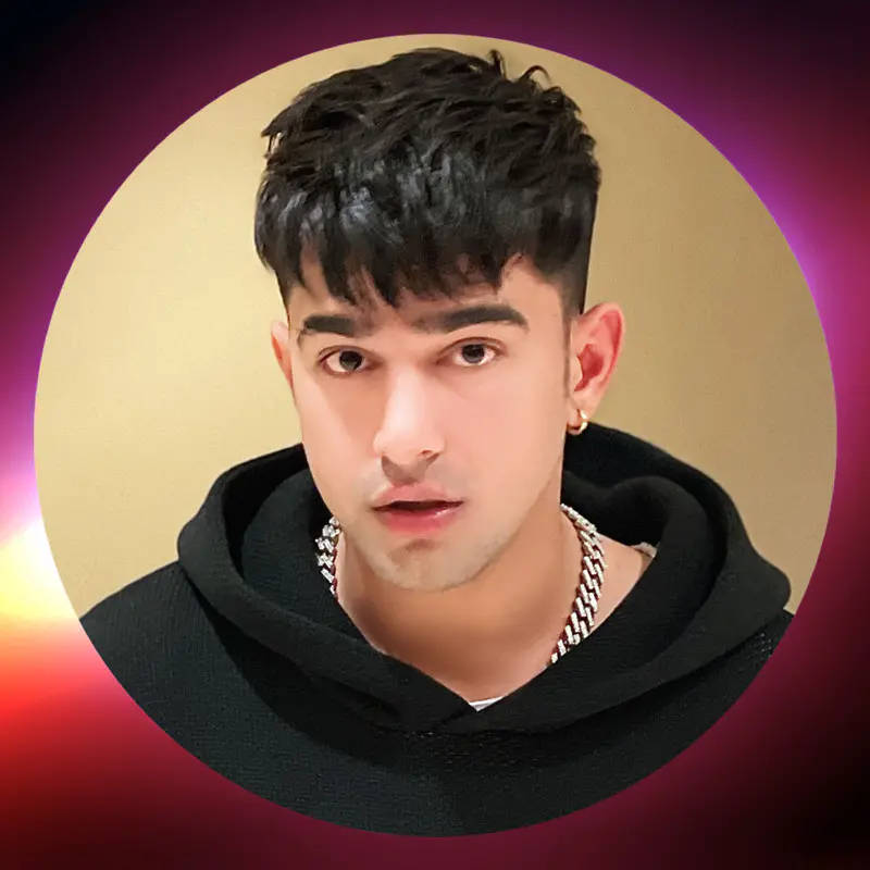 Jass Manak, round frame, dark hair, SD Desktop Wallpaper