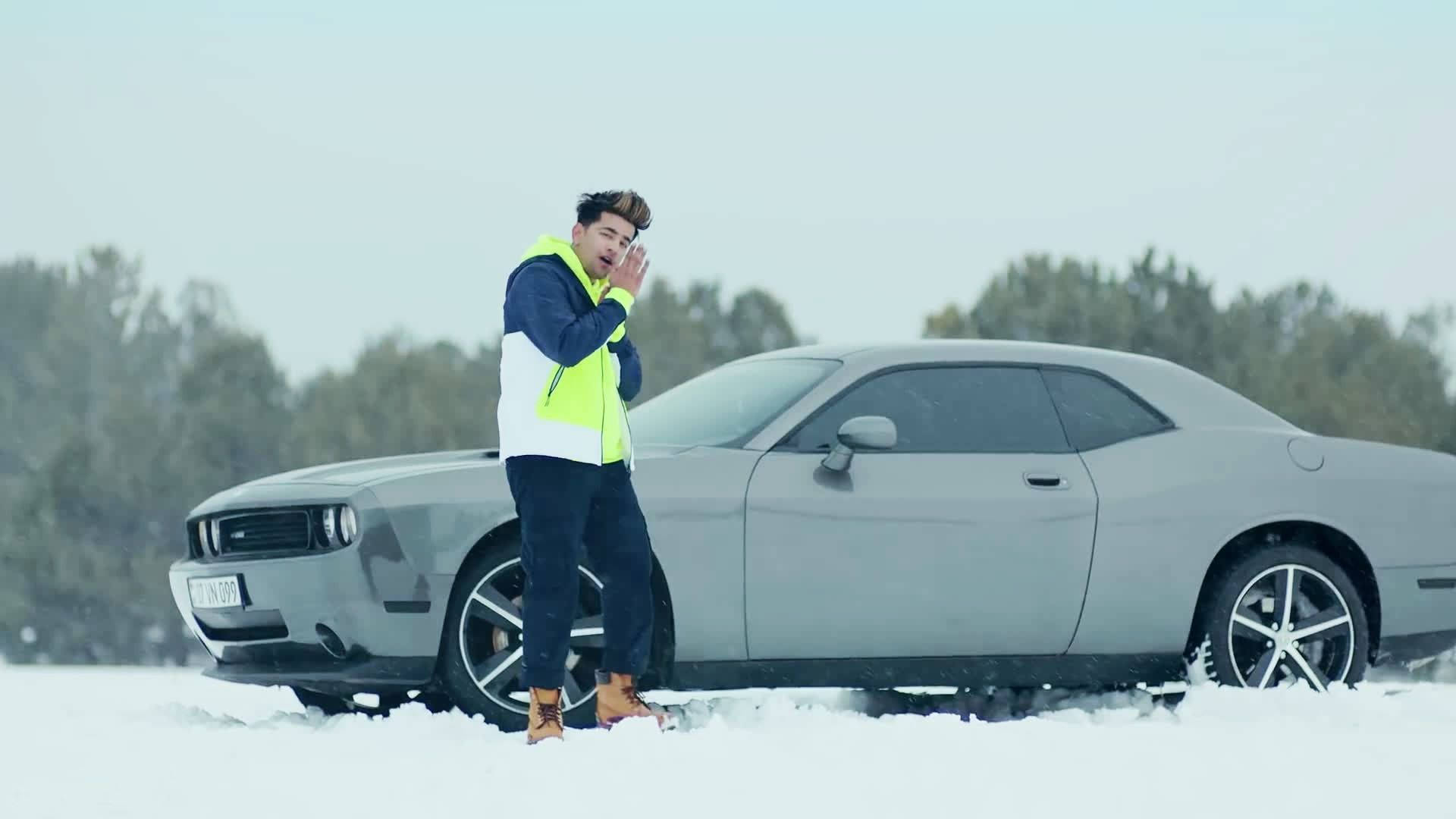 Jass Manak, bright yellow vest, silver sports car, Full HD Desktop Wallpaper
