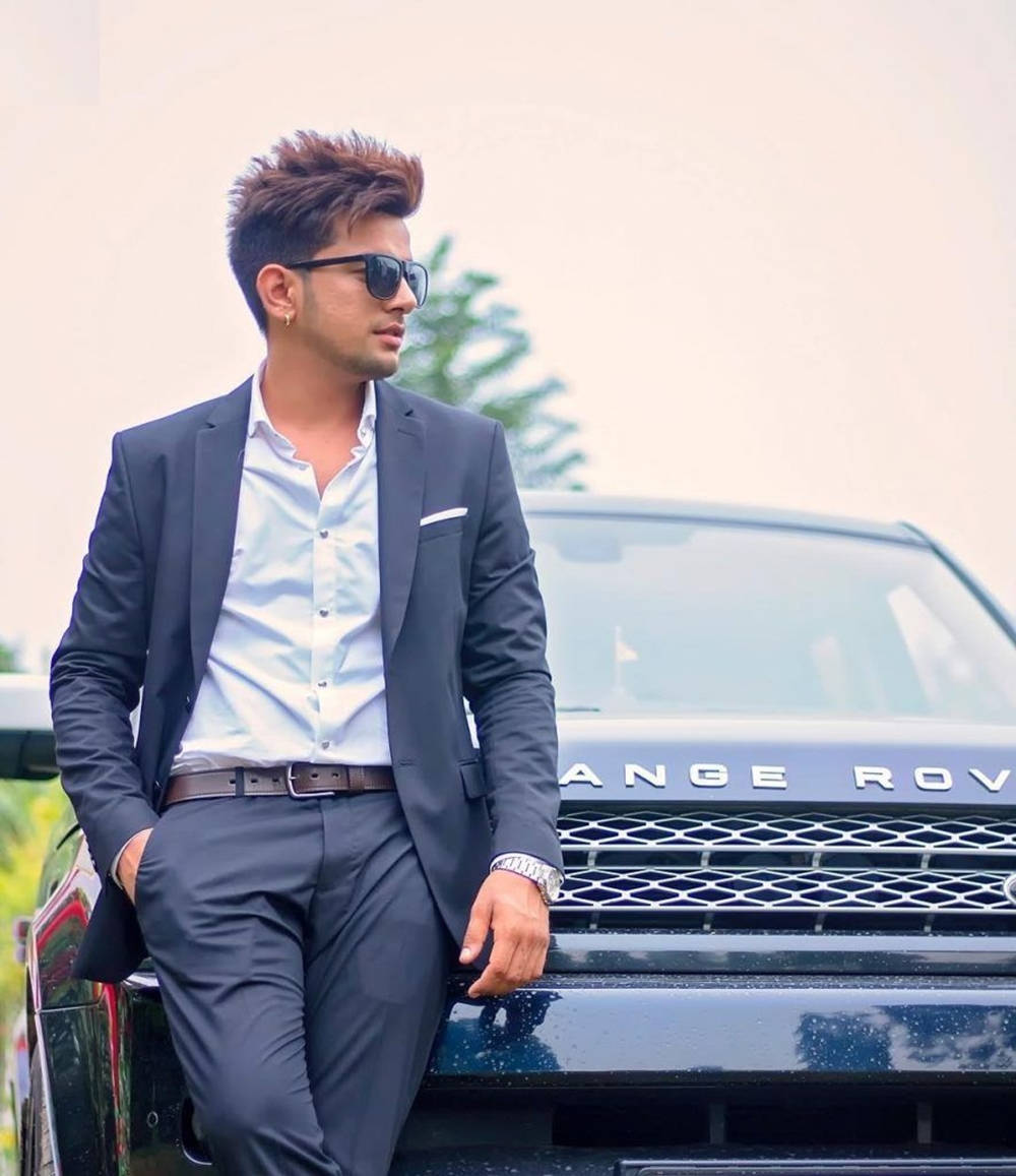 Jass Manak, black Range Rover, dark suit, SD Phone Wallpaper