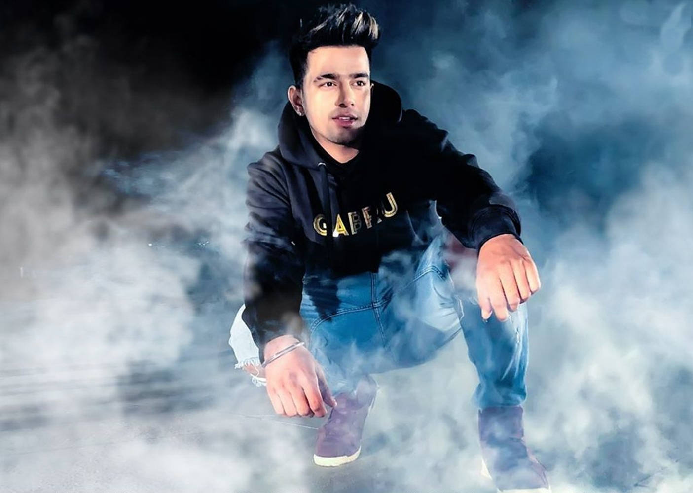 Jass Manak, smokescreen, black hoodie, HD Desktop Wallpaper