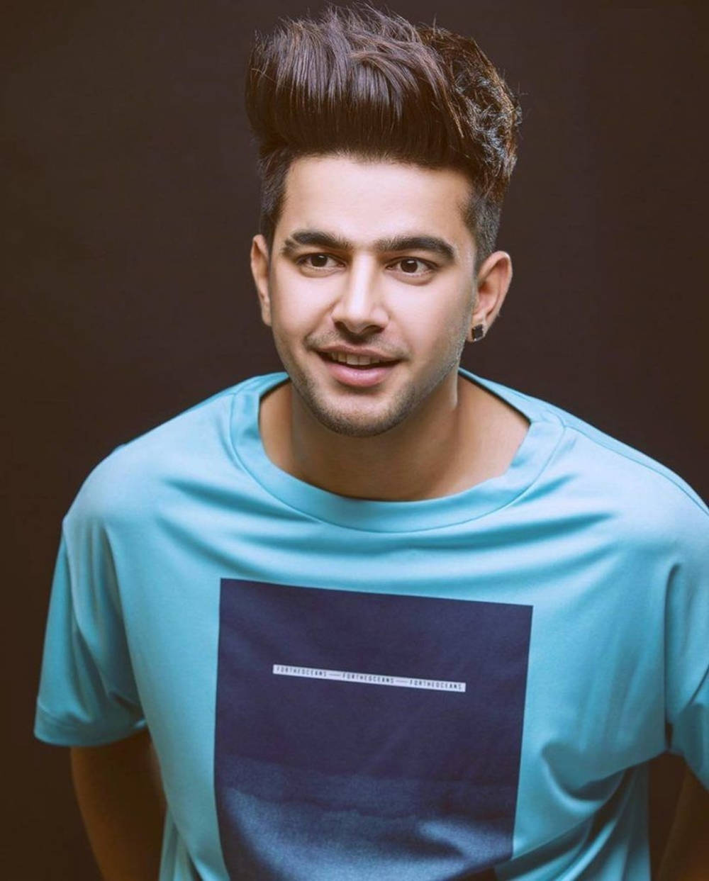 Jass Manak, blue green shirt, dark studio background, SD Phone Wallpaper