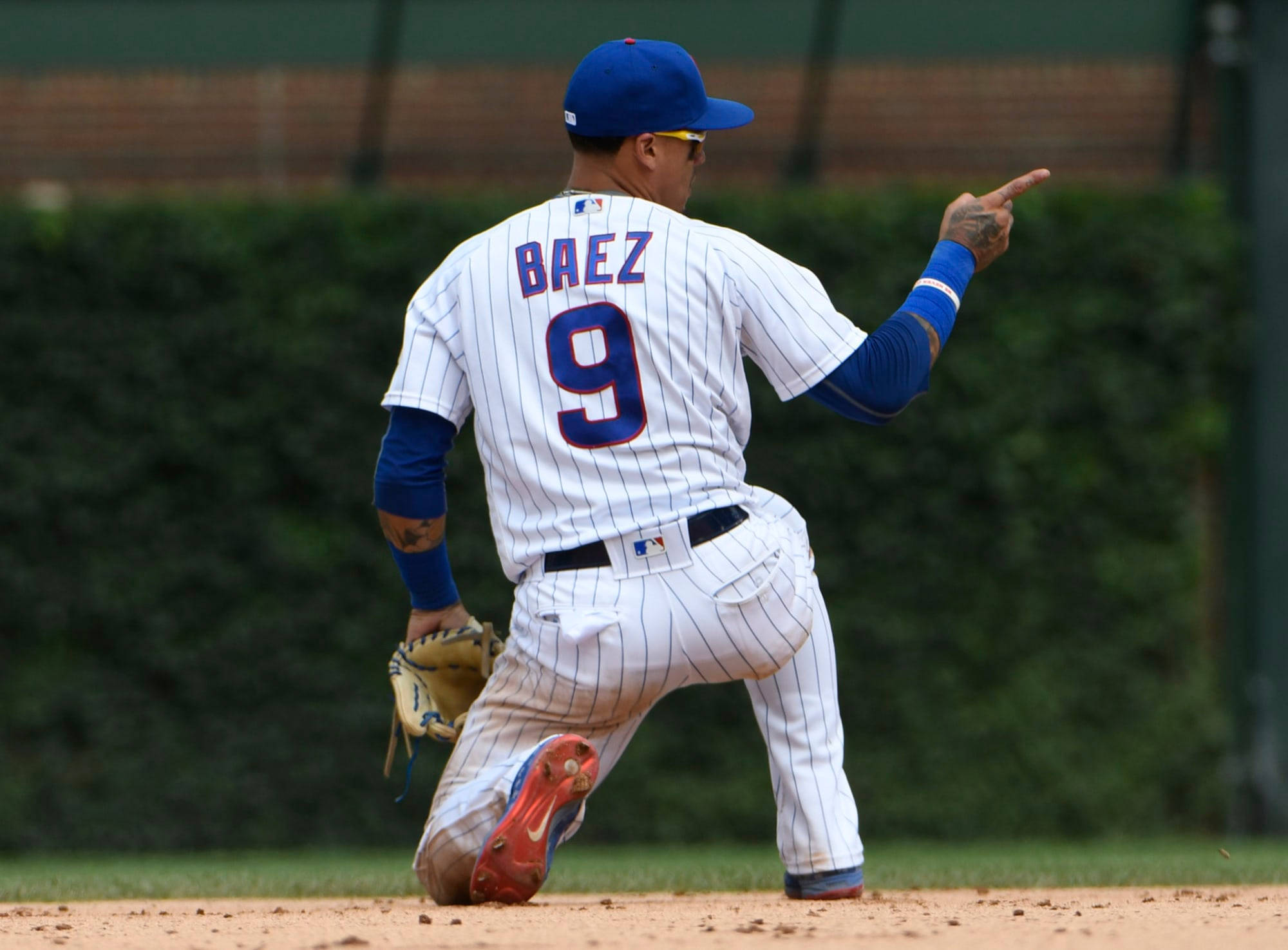 Javier Baez, white pinstripe uniform, number 9, Full HD Desktop Wallpaper