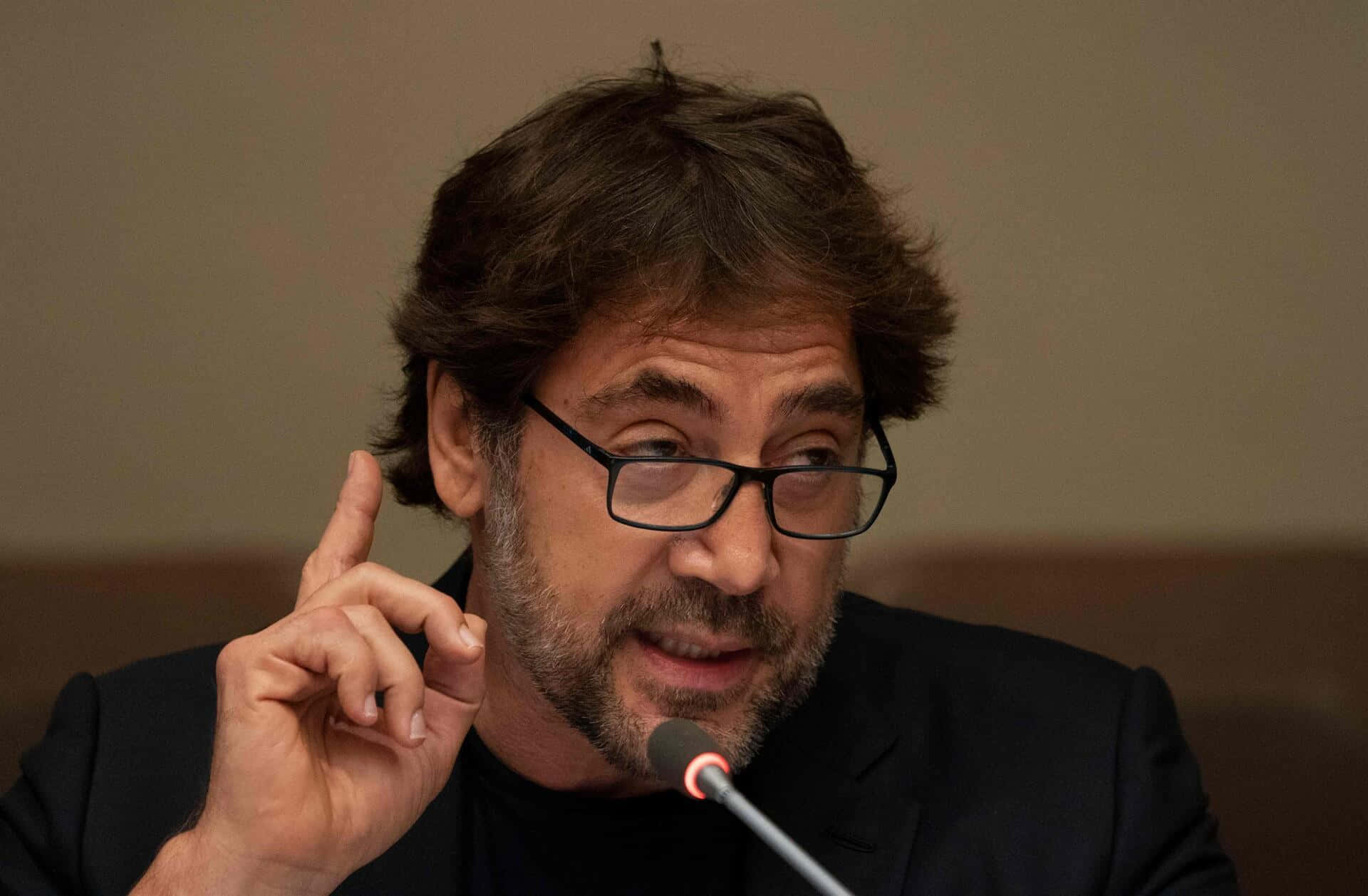 Javier Bardem, glasses, beard, Full HD Desktop Wallpaper