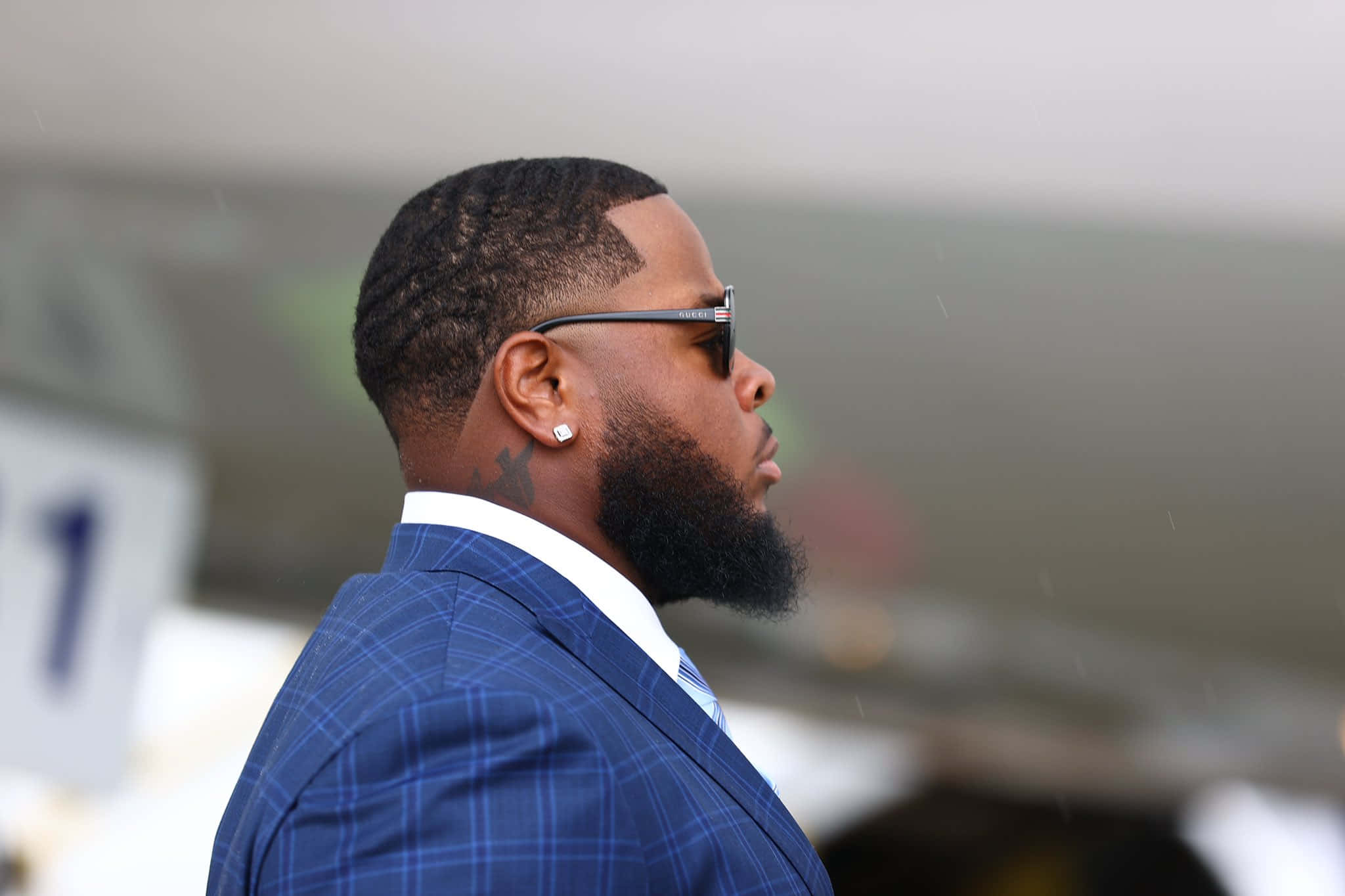 Jawaan Taylor, blue plaid suit, sunglasses, Full HD Desktop Wallpaper