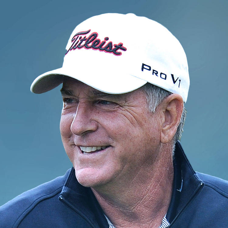 Jay Haas, white Titleist Pro V1 cap, dark jacket, SD Desktop Wallpaper