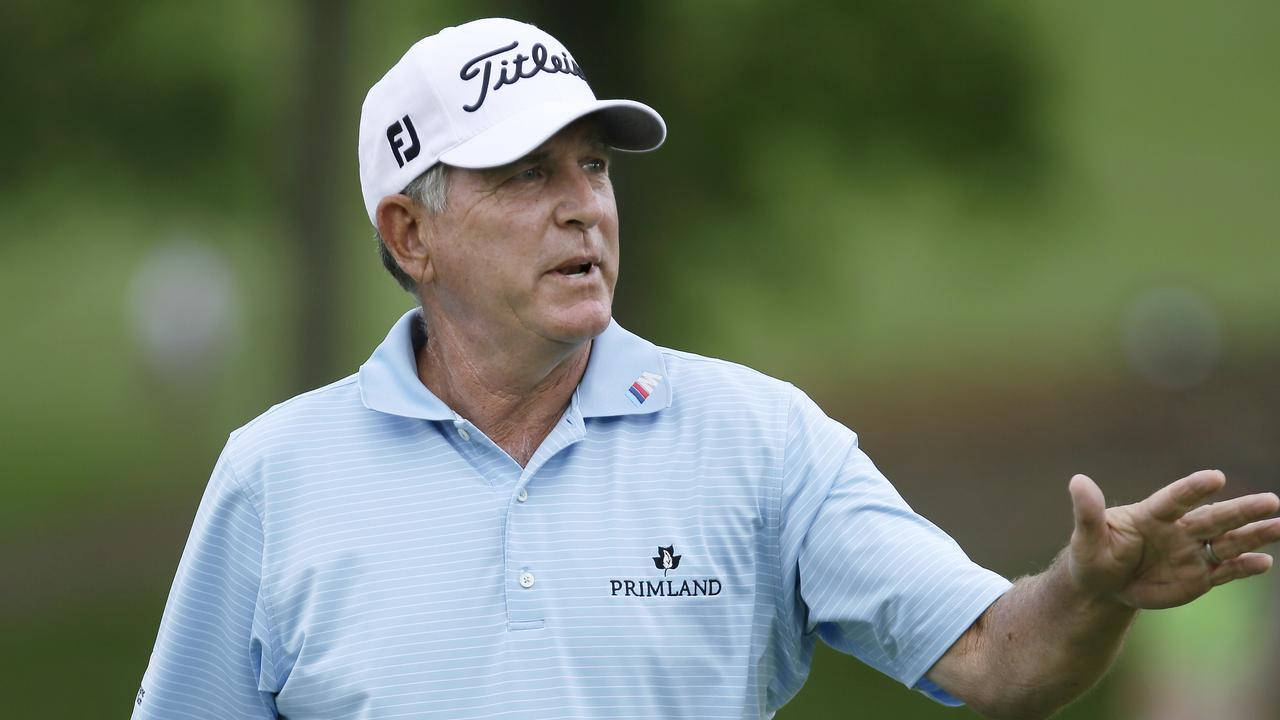 Jay Haas, light blue striped polo, white Titleist cap, HD Desktop Wallpaper