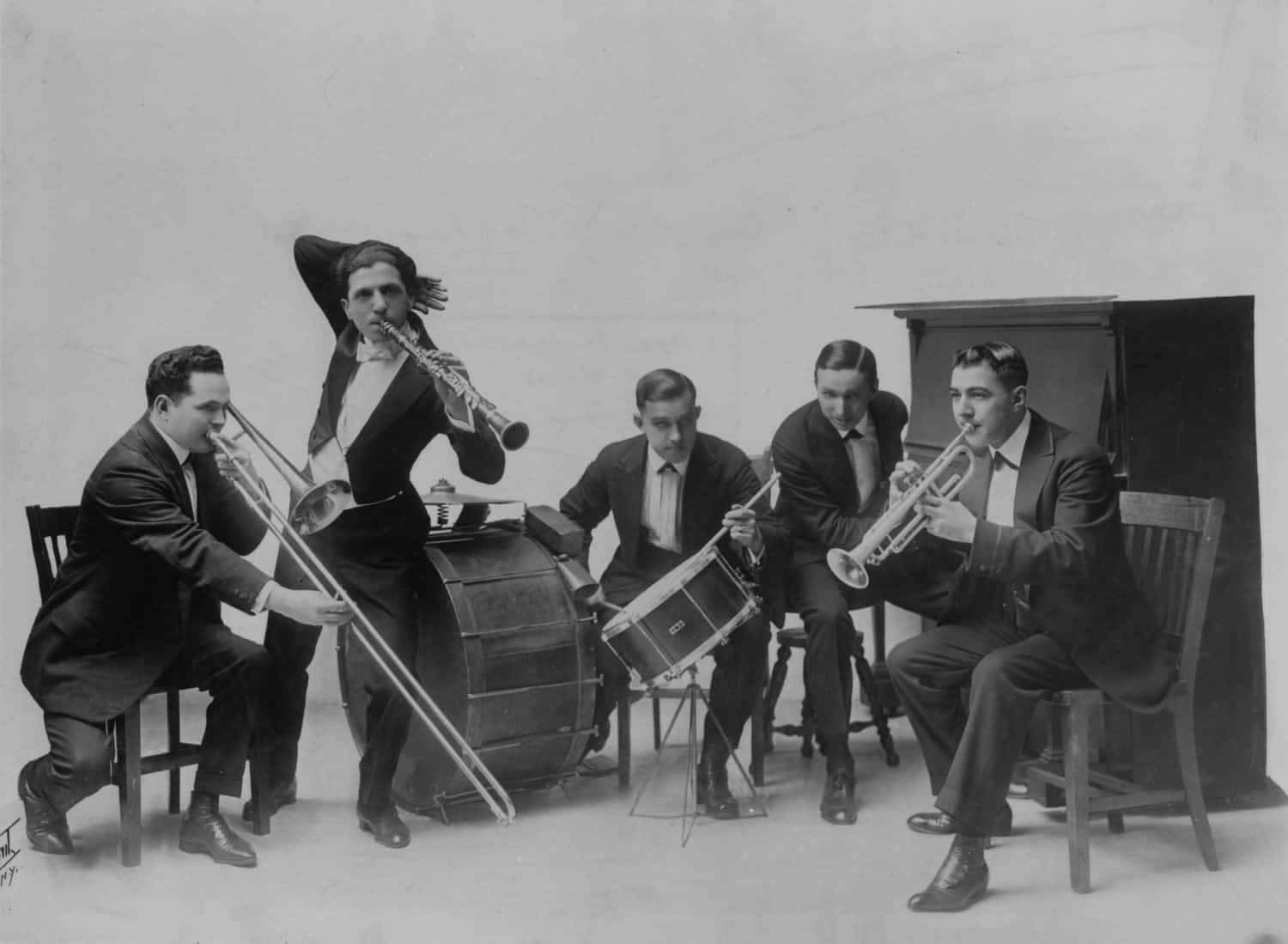 vintage jazz band, suits, brass instruments, HD Desktop Wallpaper