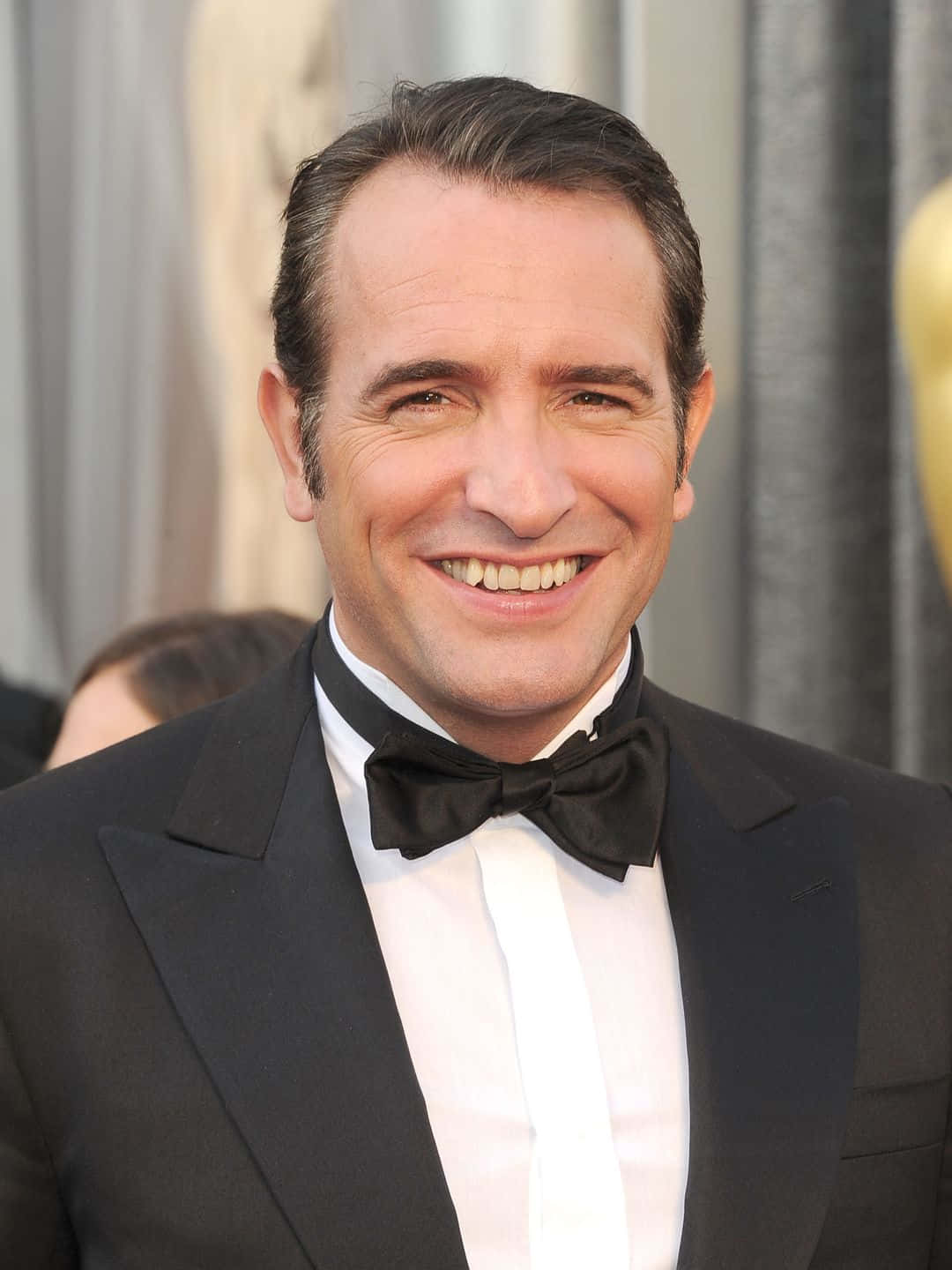 Jean Dujardin, black tuxedo, bow tie, HD Phone Wallpaper