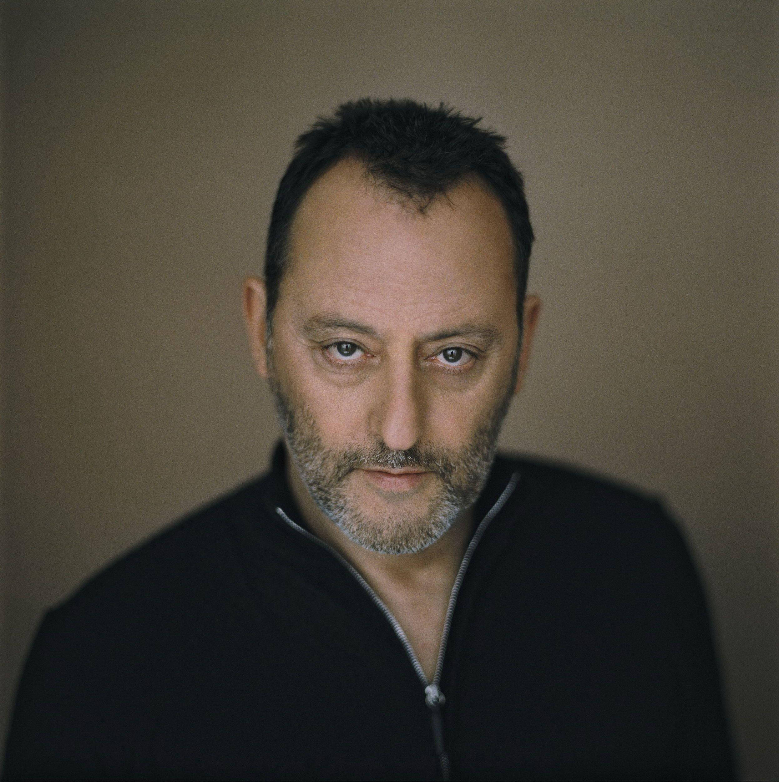 Jean Reno, black zip-neck, graying beard, Full HD Phone Wallpaper