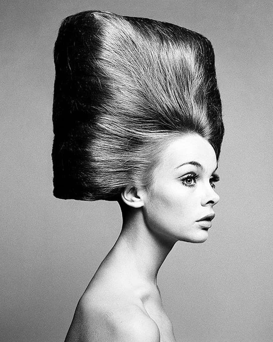 Jean Shrimpton, beehive hairstyle, black and white portrait, SD Phone Wallpaper