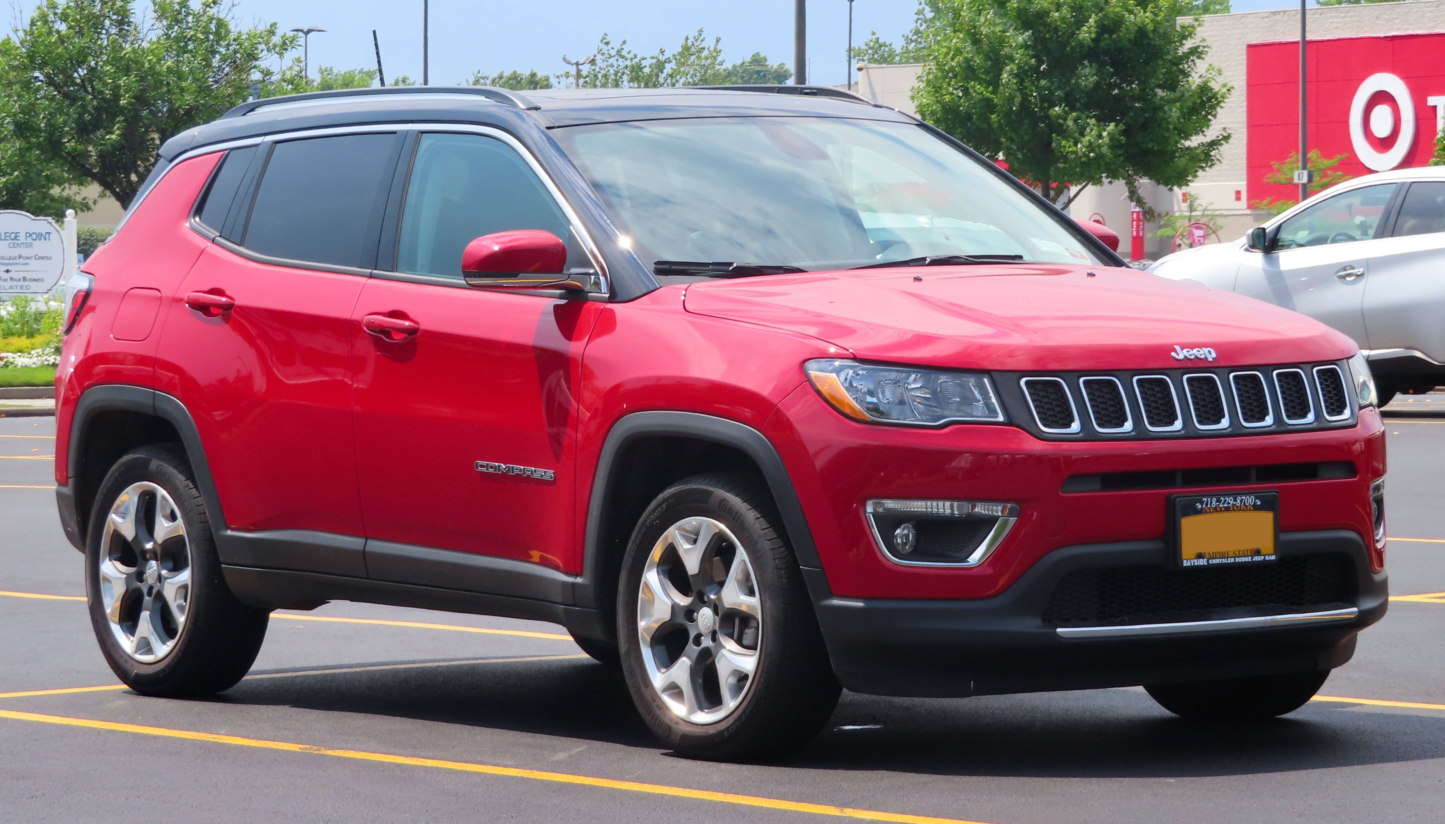 Jeep Compass, red, sunny parking lot, 4K Desktop Wallpaper