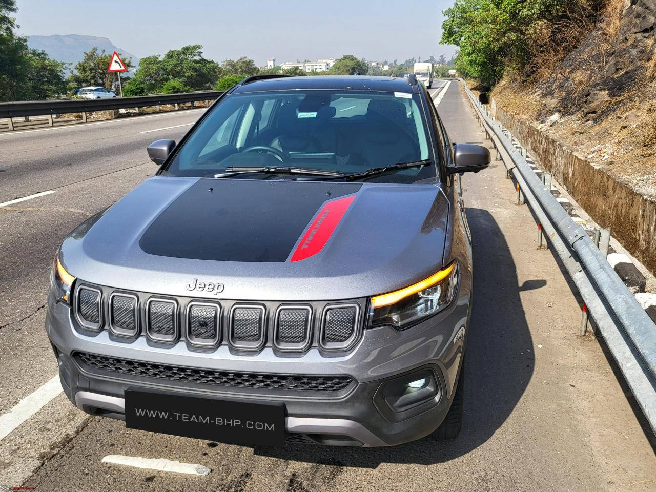 Jeep Compass, gray, red hood stripe, HD Desktop Wallpaper