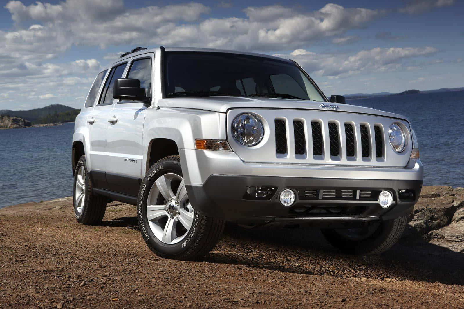 Jeep Patriot, silver, rocky lakeshore, HD Desktop Wallpaper