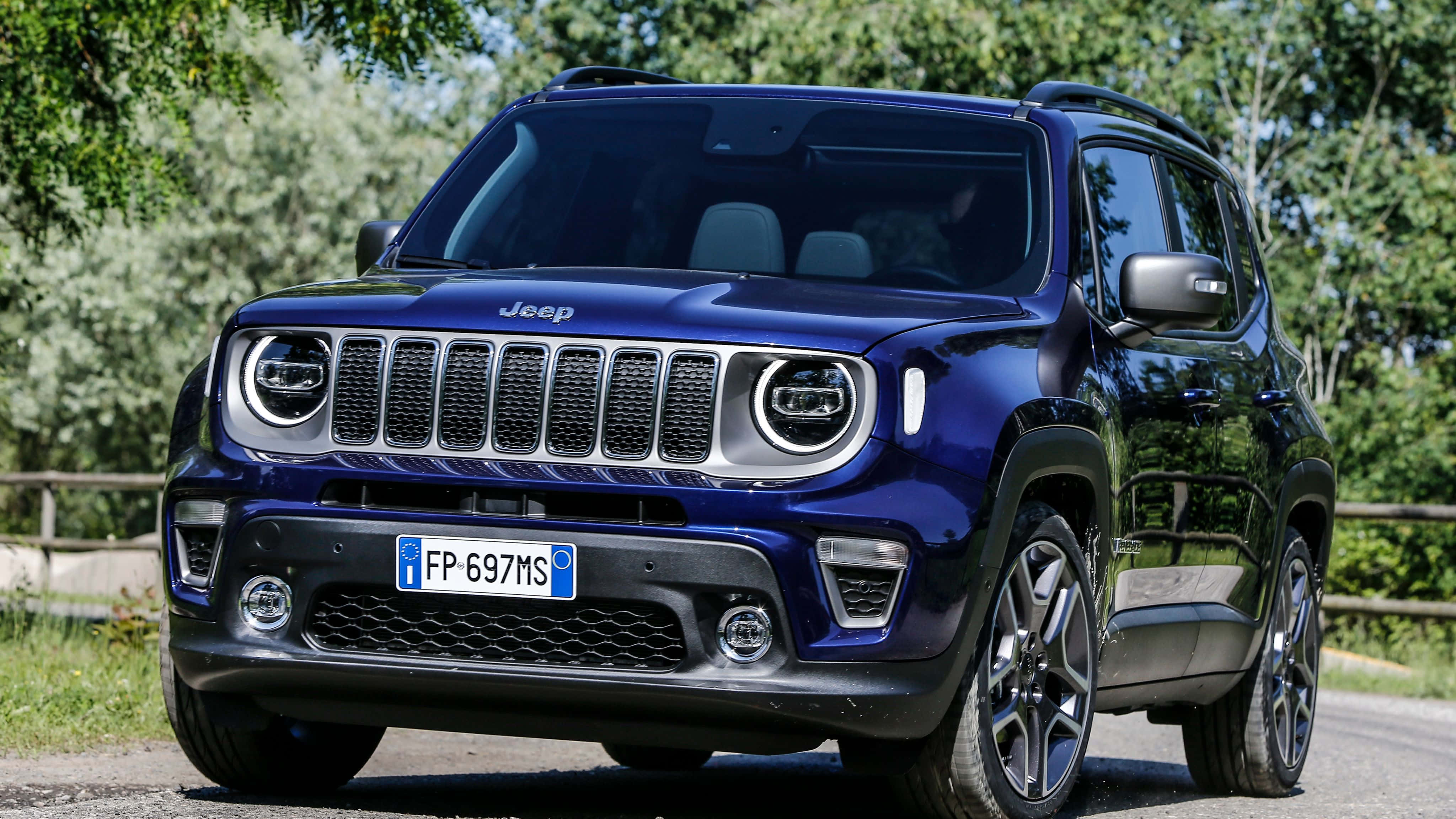 Jeep Renegade, glossy blue, gravel road, 4K Desktop Wallpaper