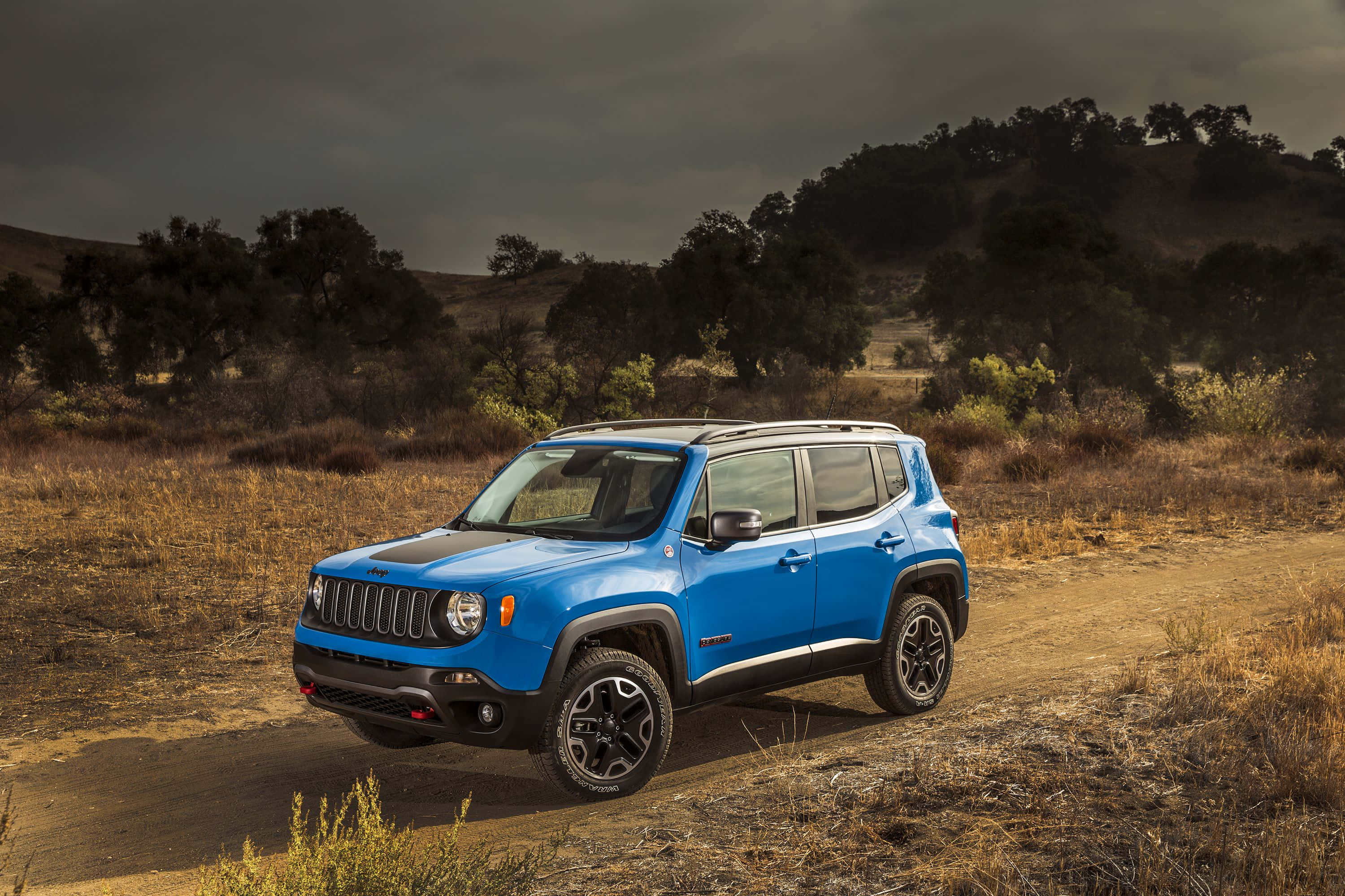 Jeep Renegade, vibrant blue, dusty trail, 2K Desktop Wallpaper