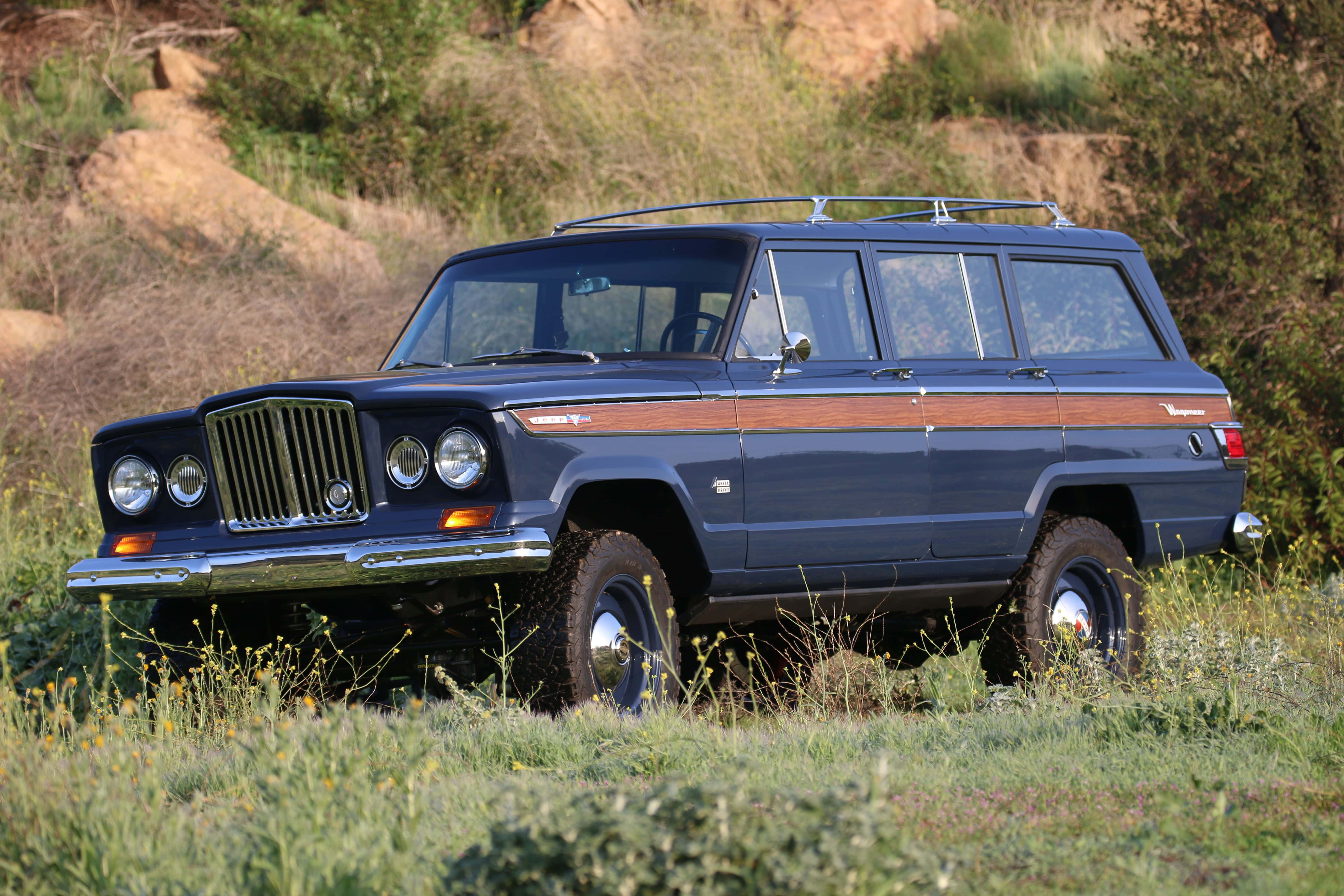 Jeep Wagoneer, classic blue, wood trim, 5K Desktop Wallpaper