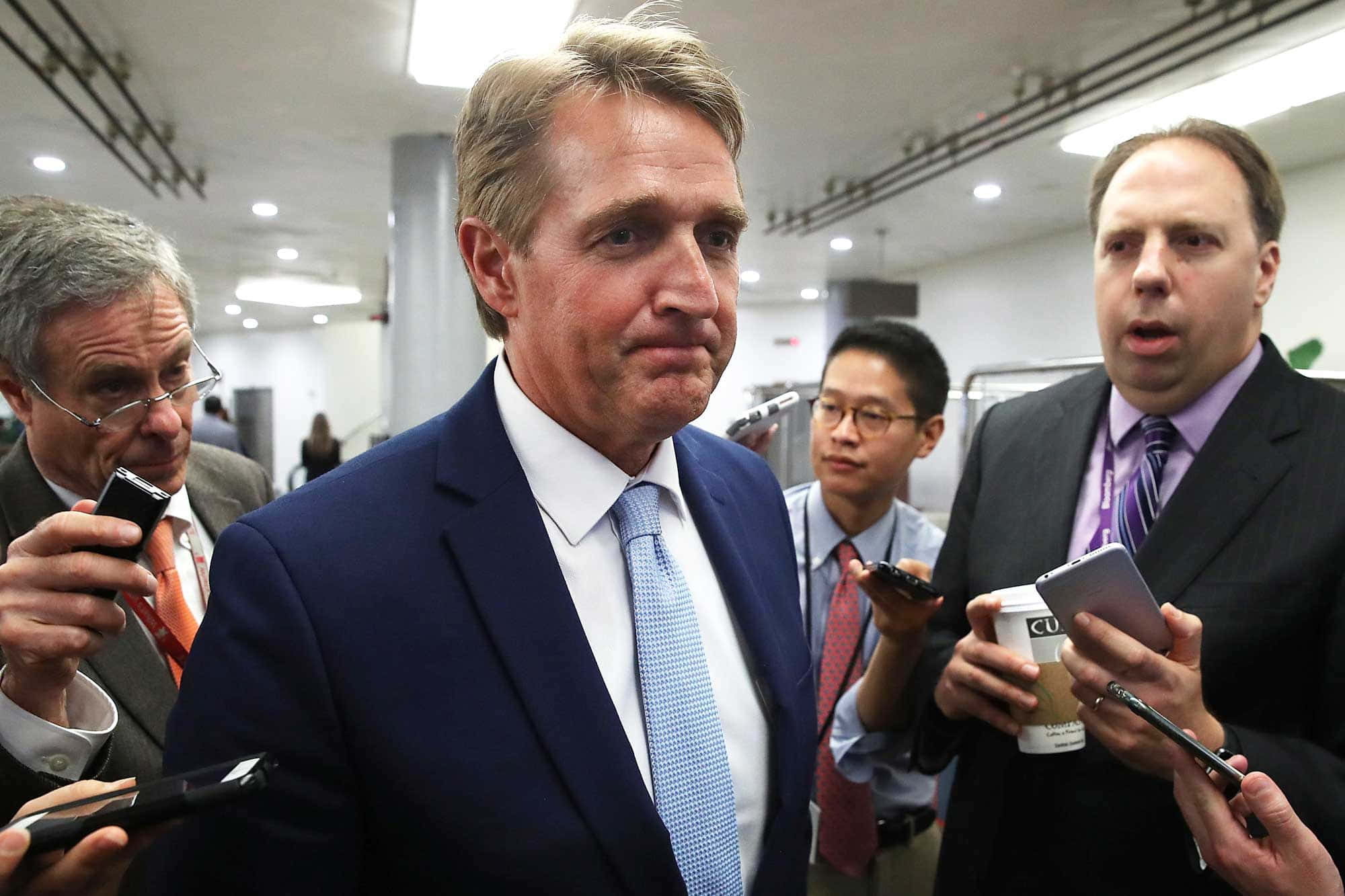 Jeff Flake, reporters, blue suit, Full HD Desktop Wallpaper