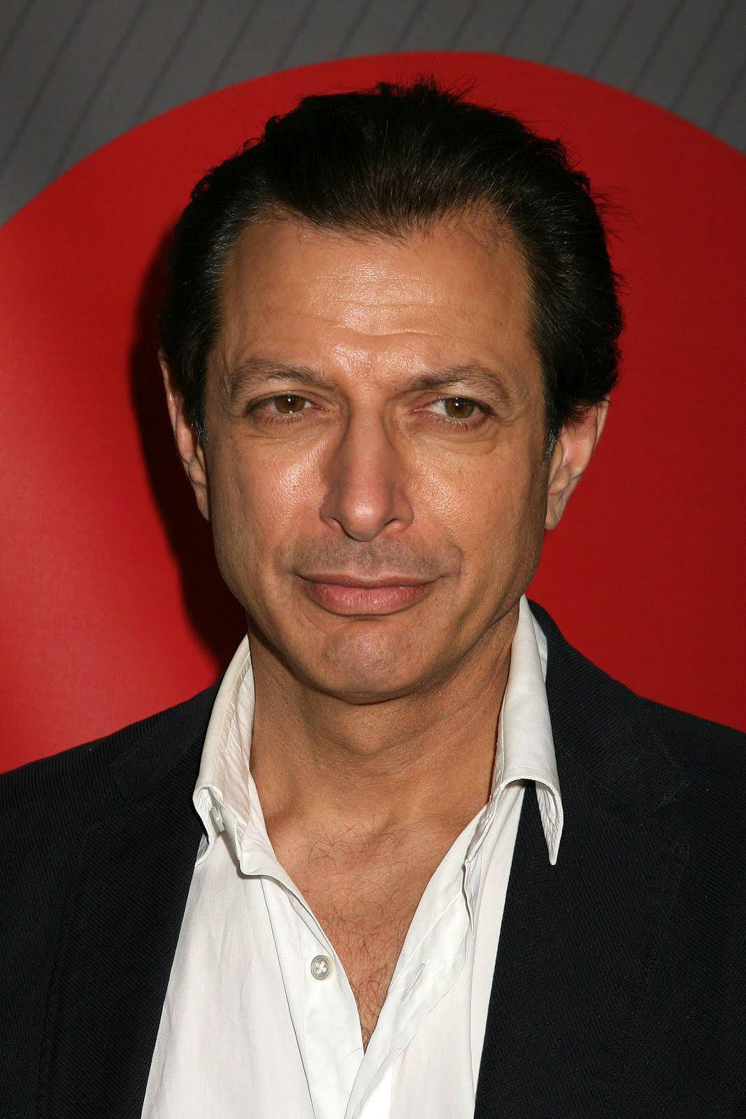 Jeff Goldblum, red circular background, close-up portrait, HD Phone Wallpaper