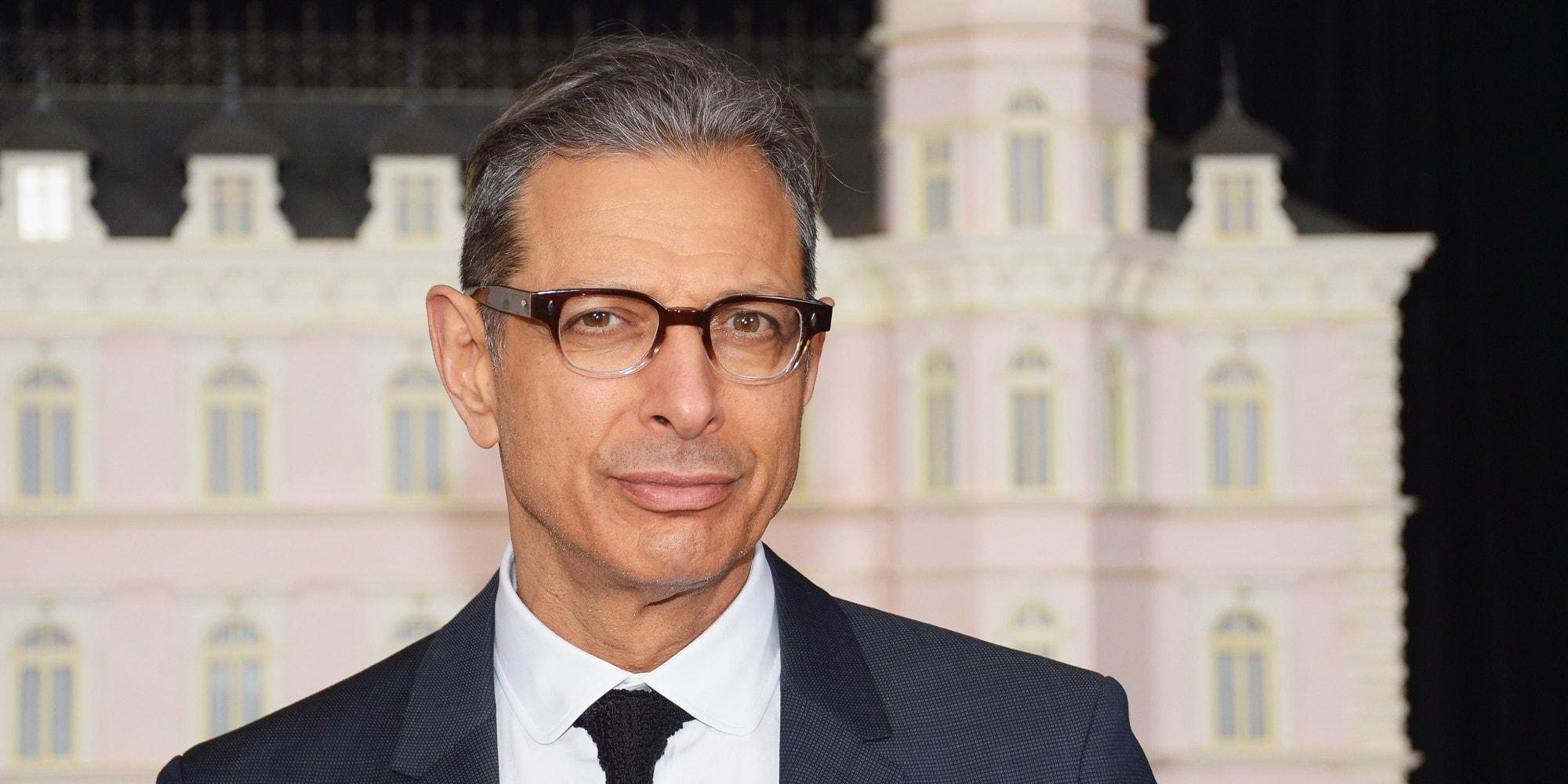 Jeff Goldblum, eyewear icon, dark suit, Full HD Desktop Wallpaper