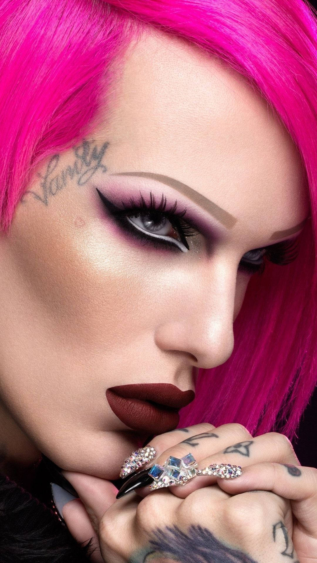 Jeffree Star, vibrant pink hair, bold makeup, Full HD Phone Wallpaper