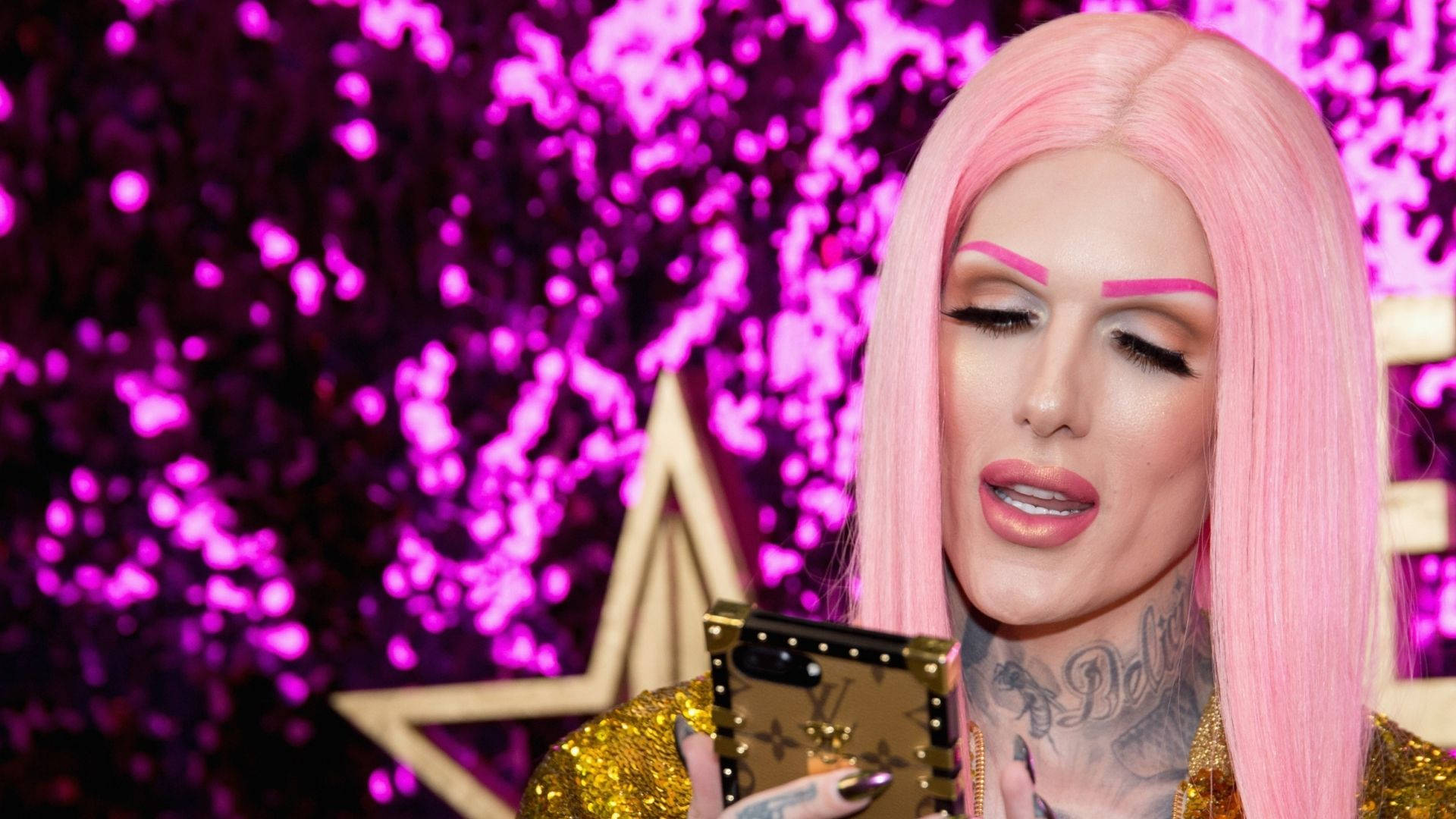 Jeffree Star, pink hair, bold makeup, Full HD Desktop Wallpaper
