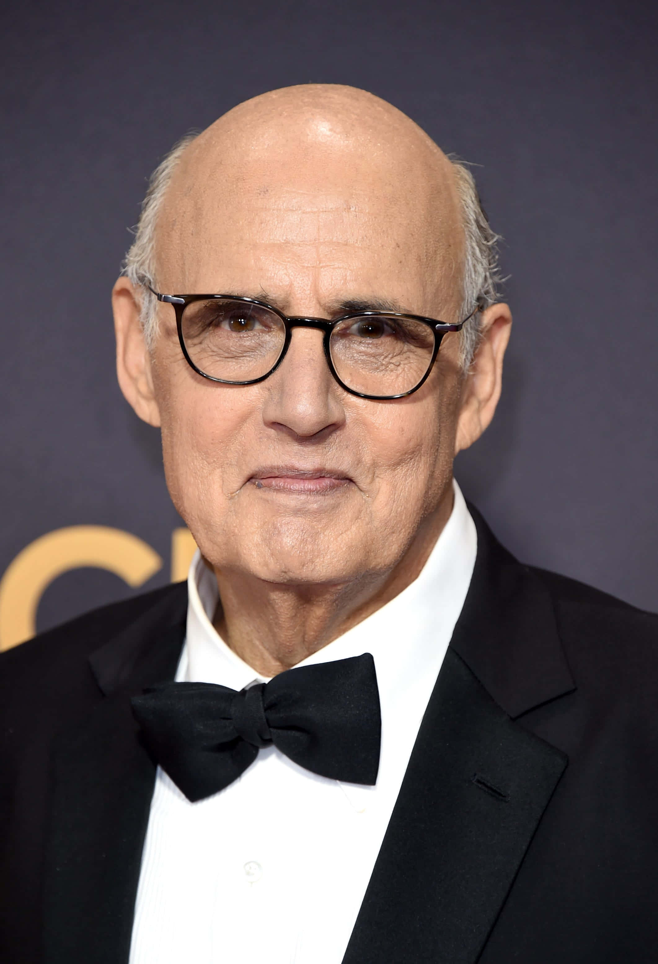 Jeffrey Tambor, black tuxedo, bow tie, 2K Phone Wallpaper