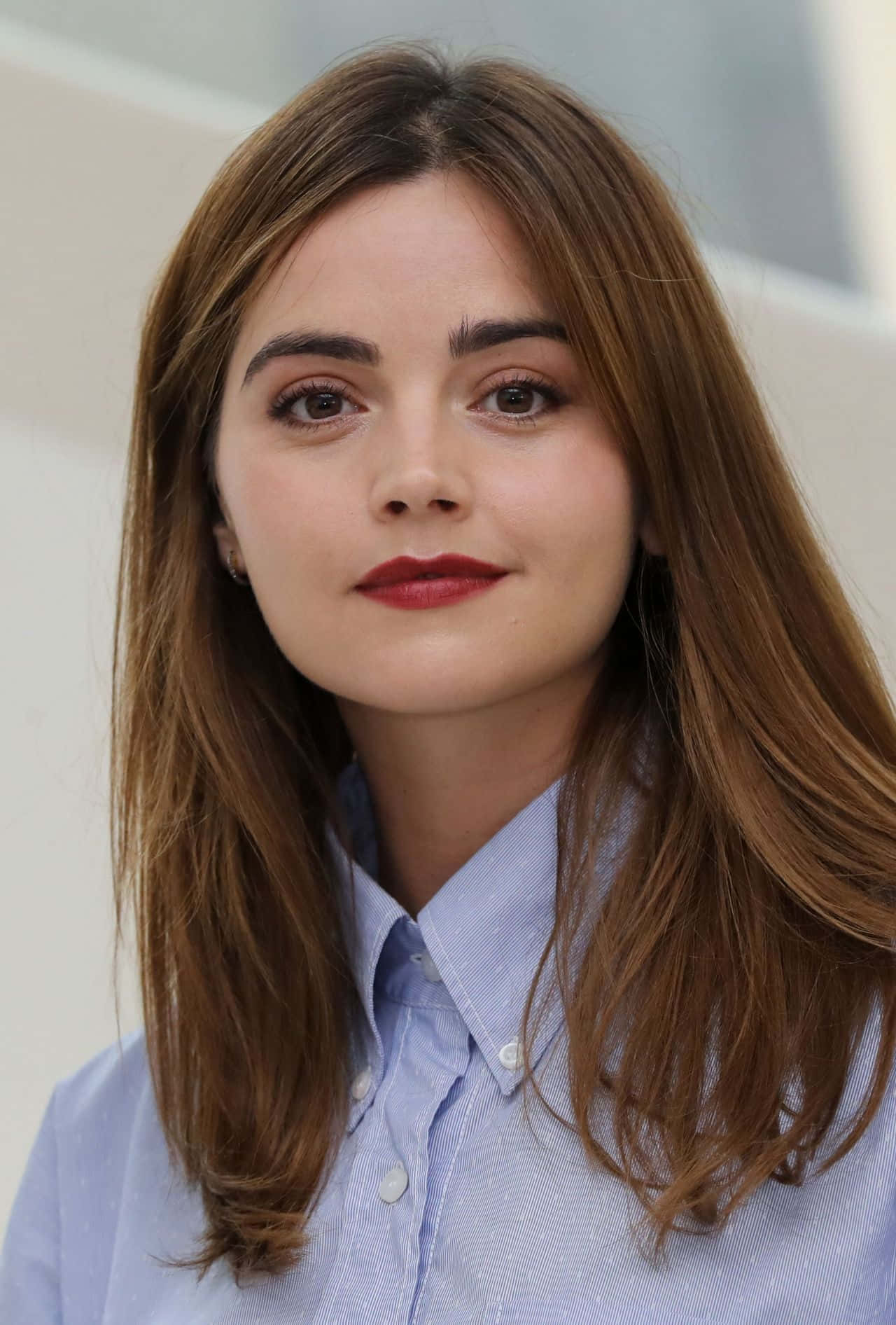Jenna Coleman, brown hair, red lipstick, HD Phone Wallpaper
