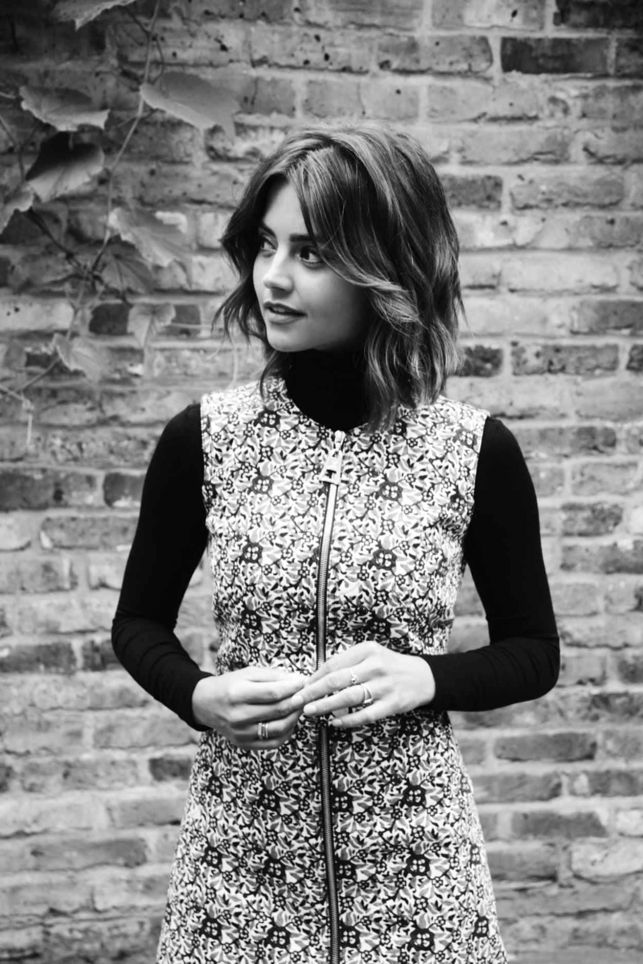 Jenna Coleman, patterned dress, weathered brick wall, HD Phone Wallpaper