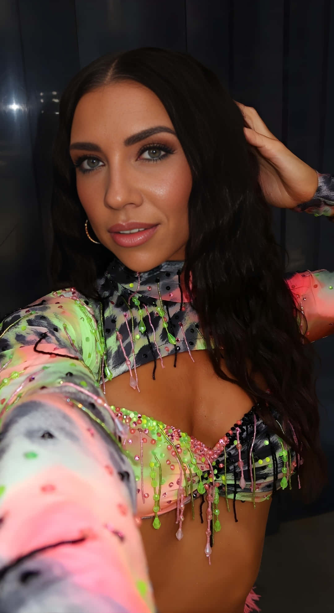 Jenna Johnson, neon-painted outfit, dripping paint effects, Full HD Phone Wallpaper