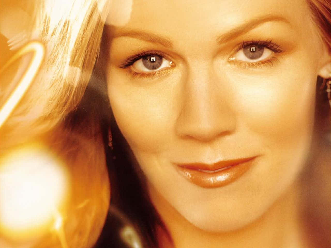 Jennie Garth, black dress, warm golden lighting, HD Desktop Wallpaper