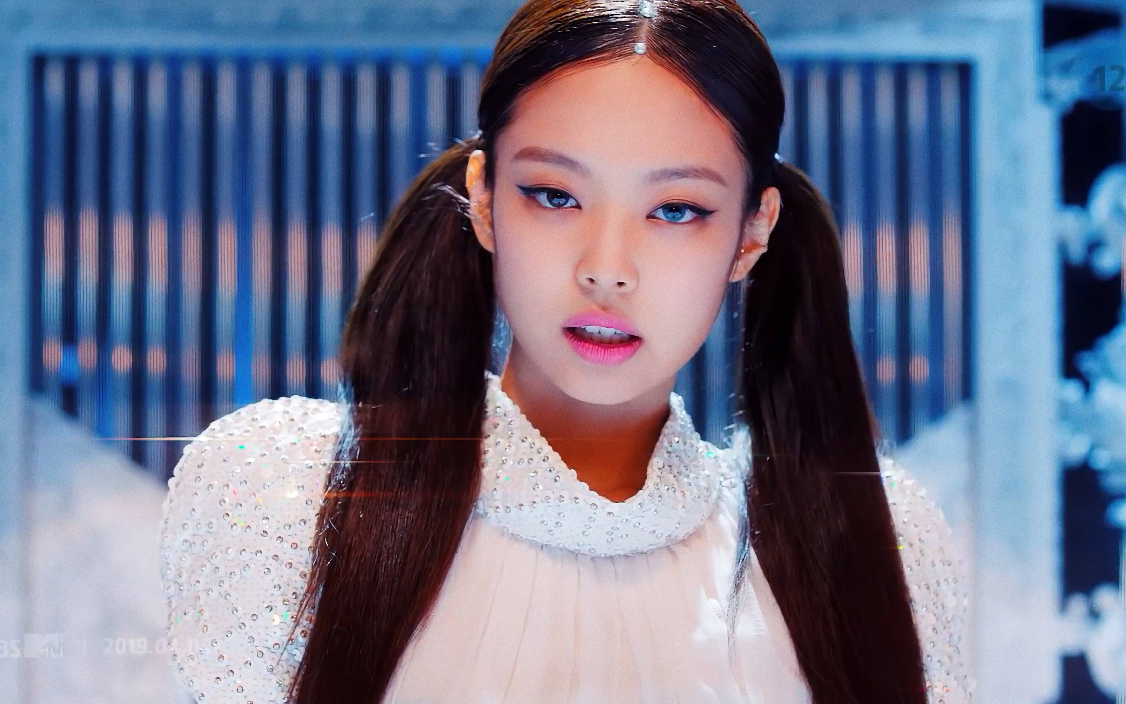 Jennie Kim, cateye look, long dark pigtails, 4K Desktop Wallpaper